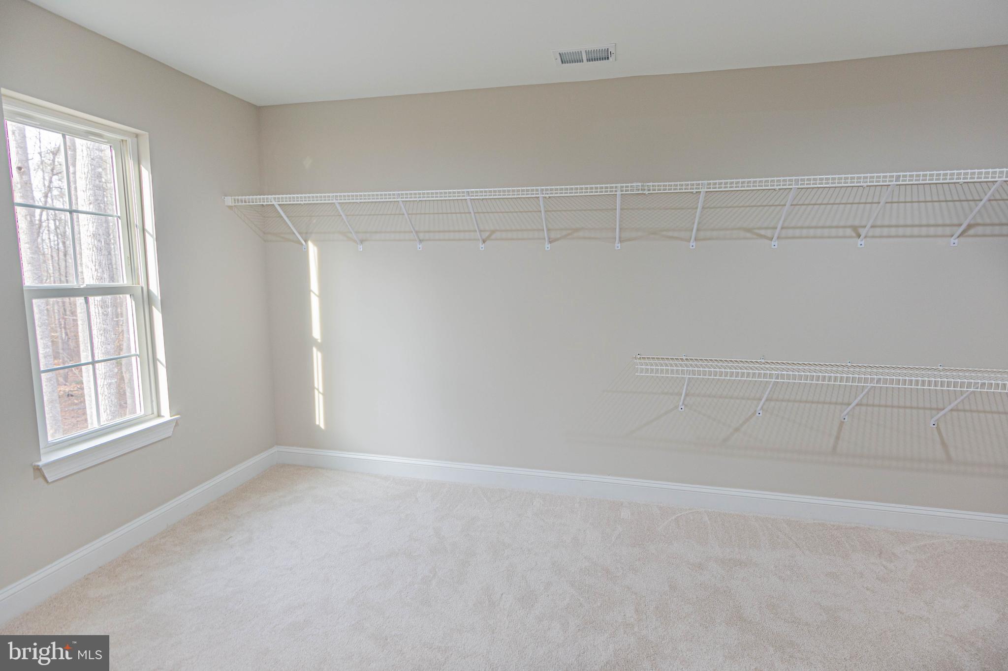 LAKE LAND OR - Residential