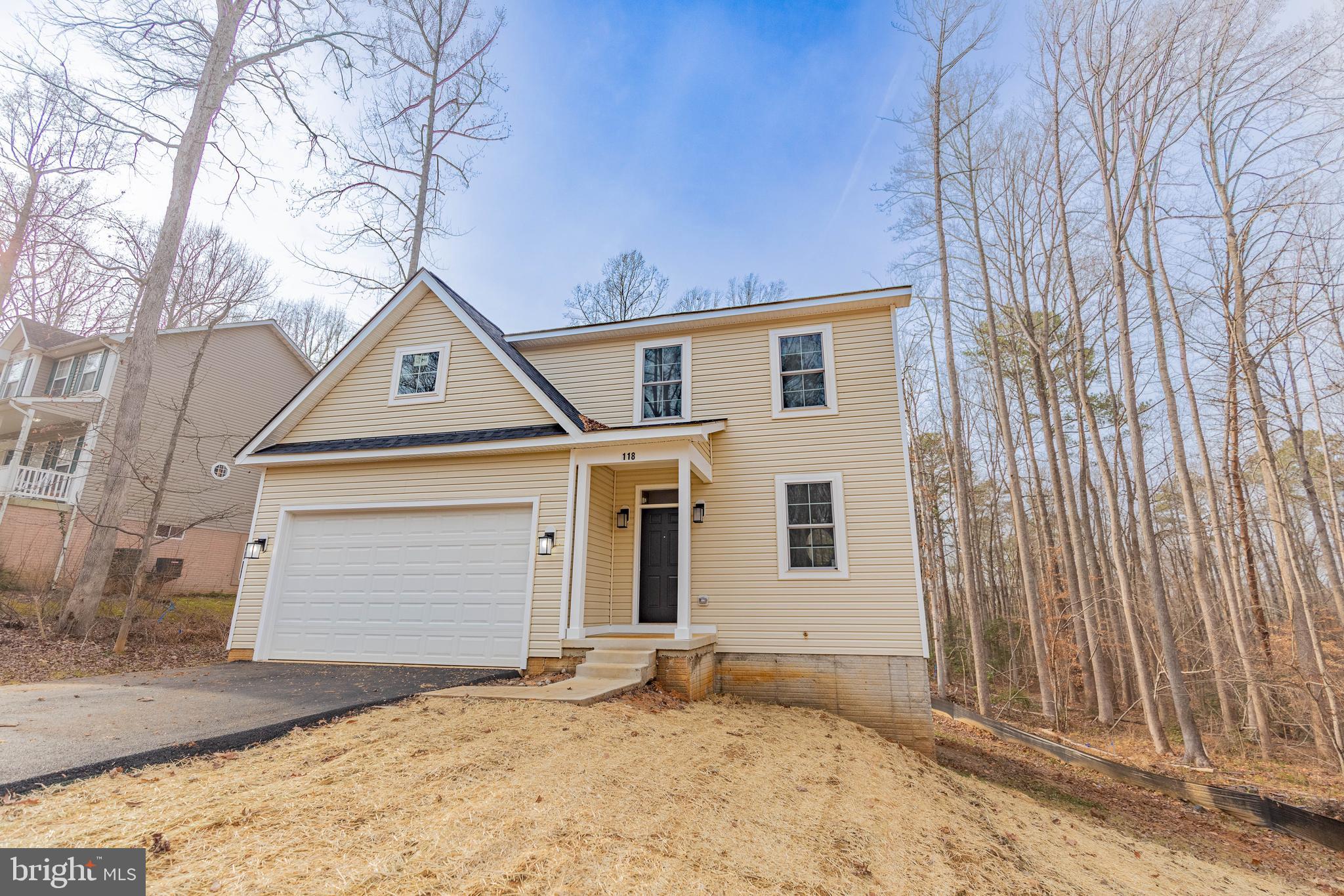 LAKE LAND OR - Residential