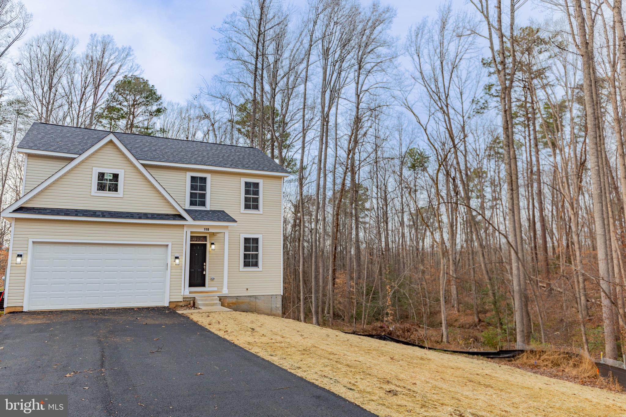 LAKE LAND OR - Residential