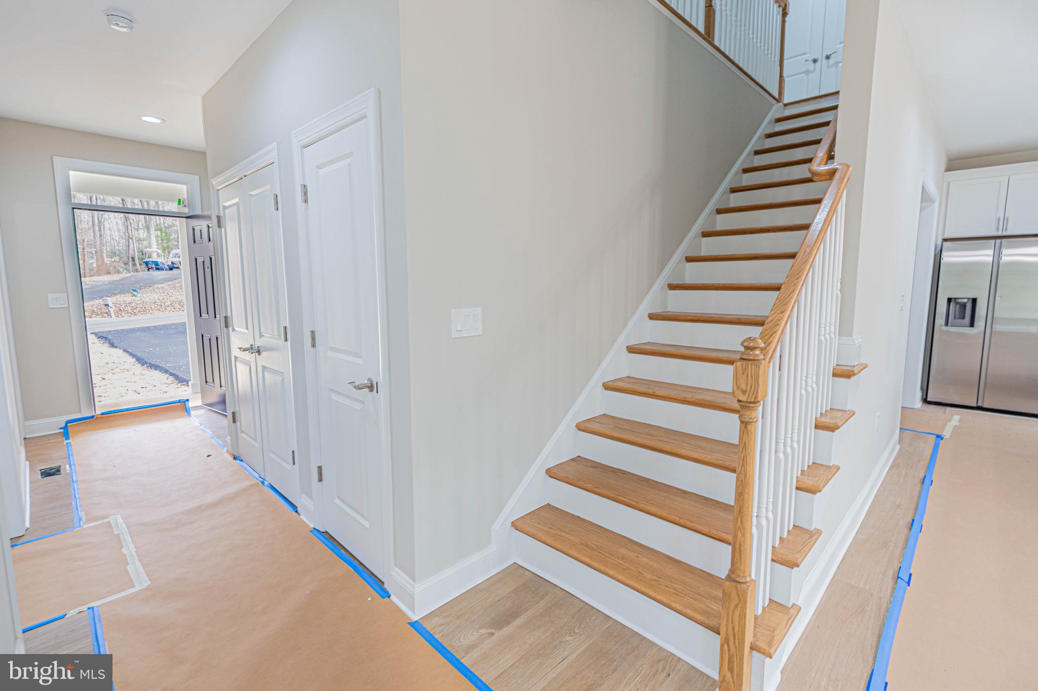 LAKE LAND OR - Residential