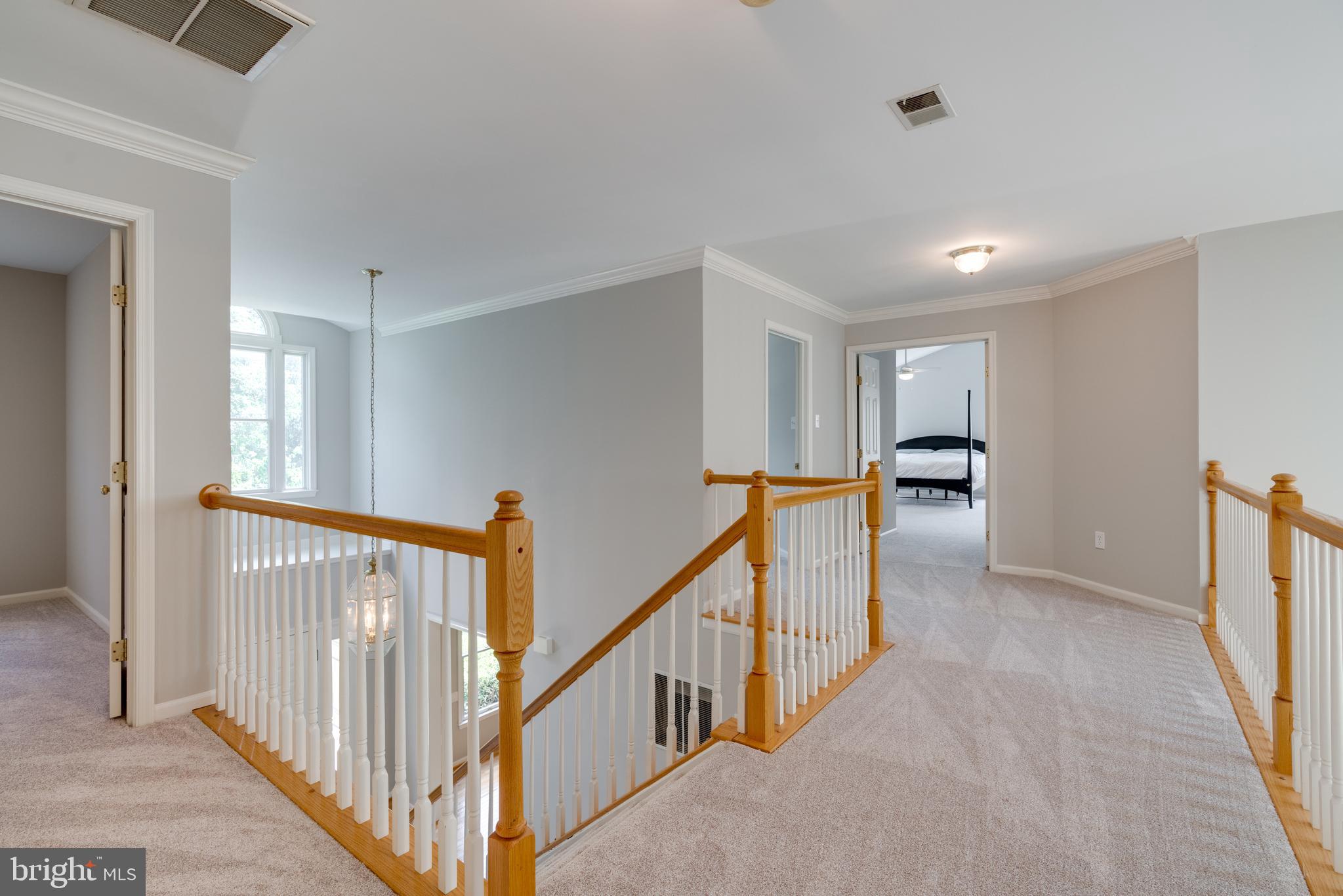 RIVER HILL - Residential