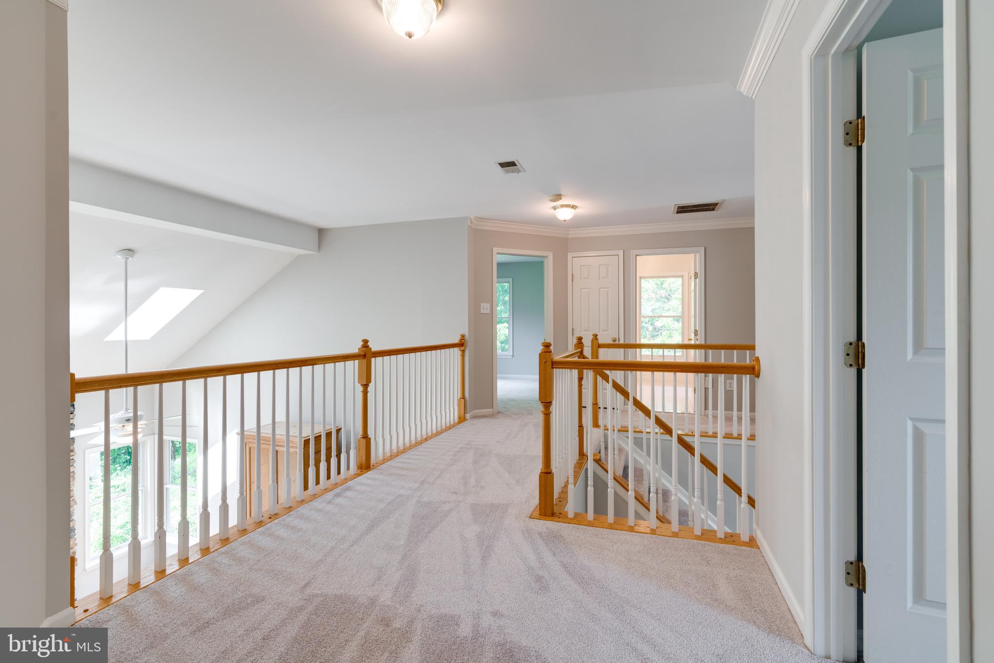 RIVER HILL - Residential