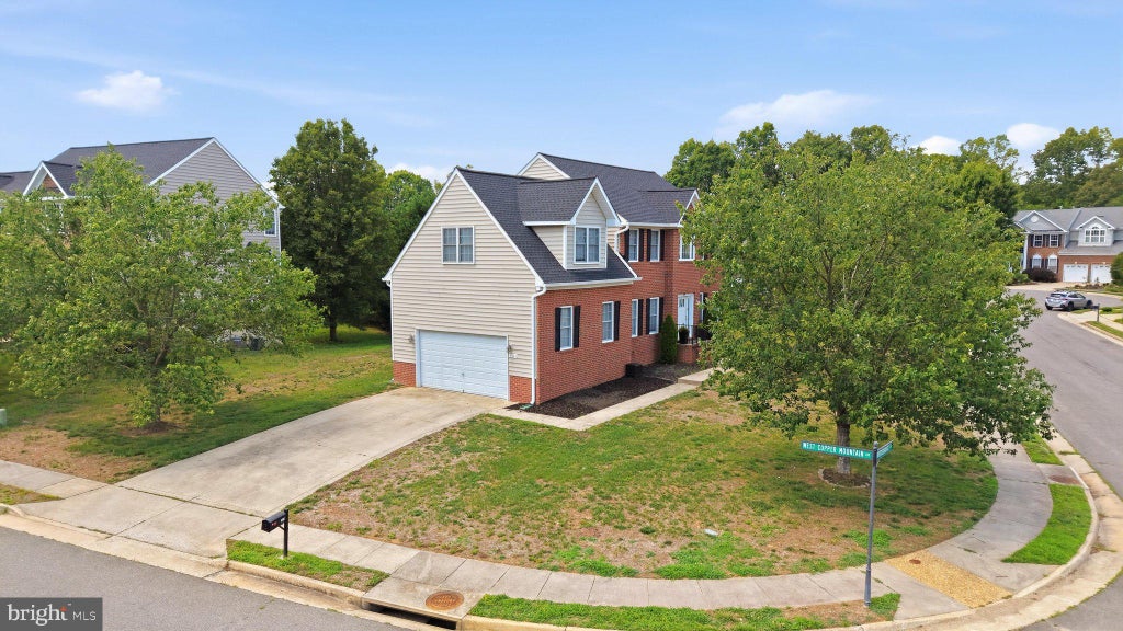Photo of 5901 W Copper Mountain Drive, SPOTSYLVANIA, VA 22553 (MLS # VASP2043476)