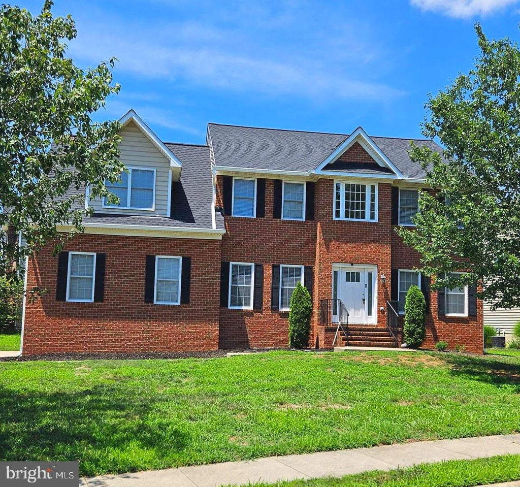 Photo of 5901 W Copper Mountain Drive, SPOTSYLVANIA, VA 22553 (MLS # VASP2043476)