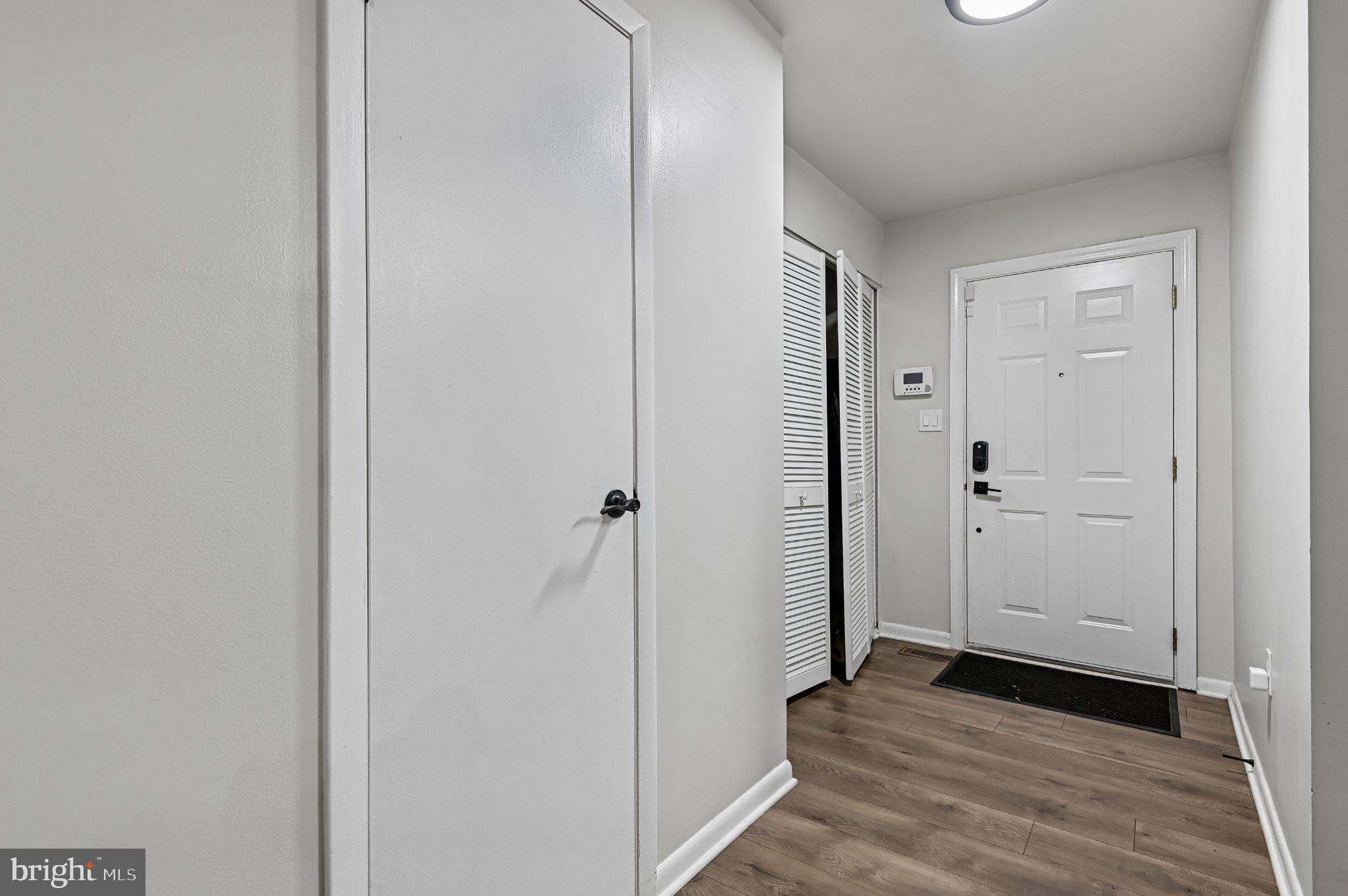 3838 TWIN LAKES COURT