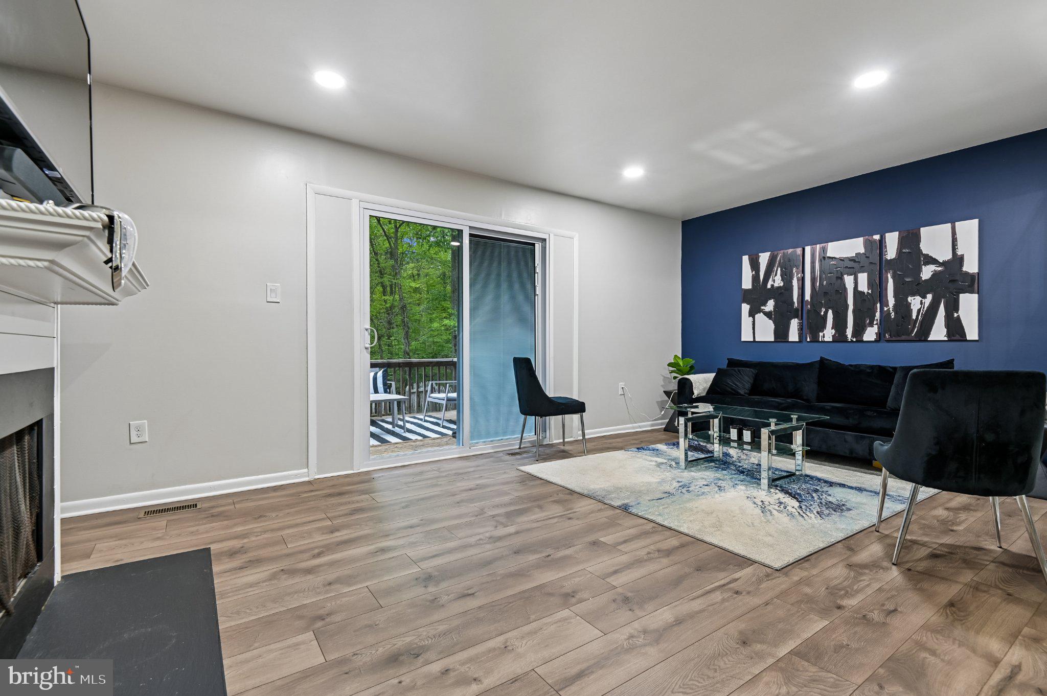 THE CEDARS - Residential