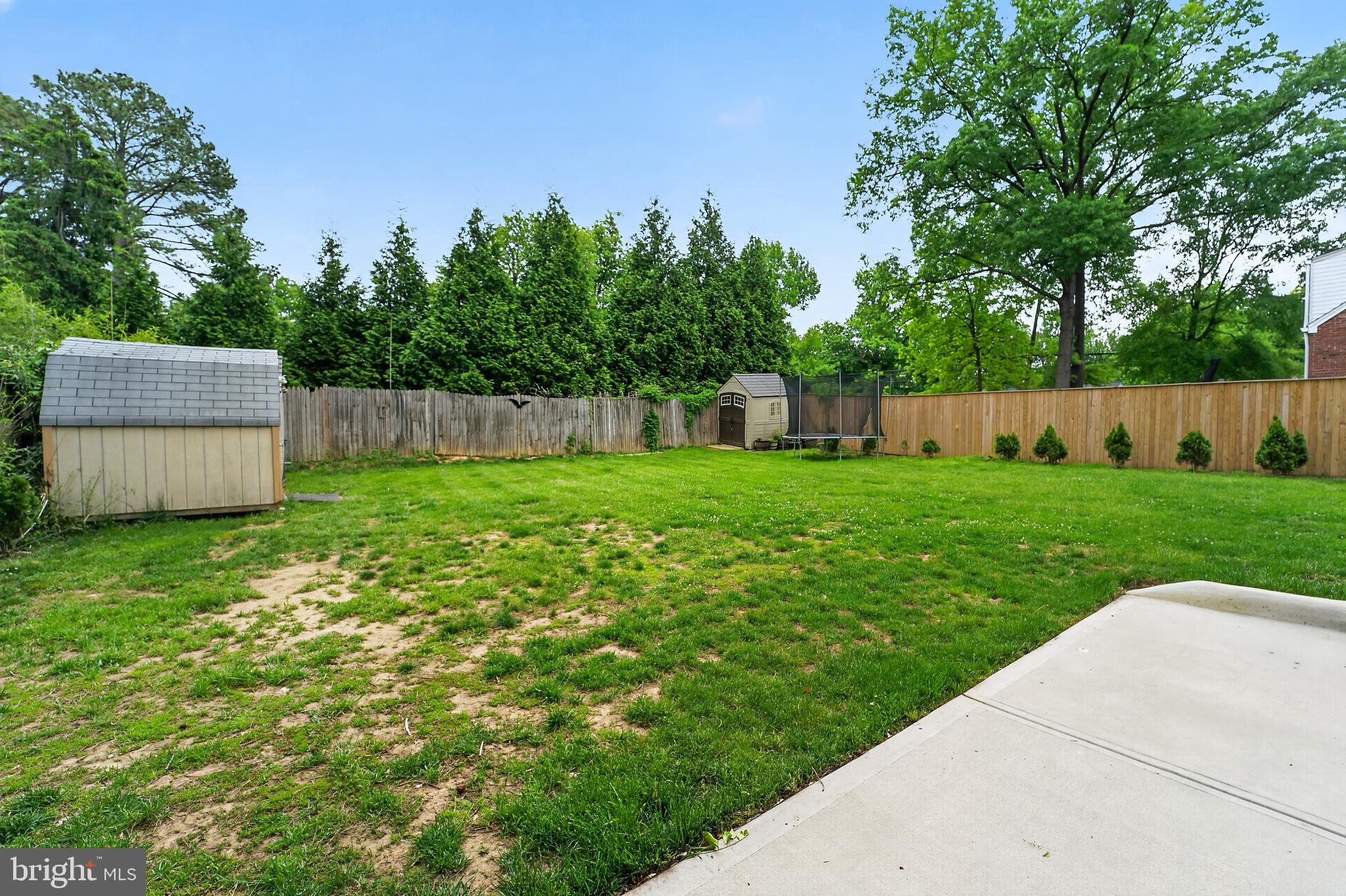 CHARLTON HEIGHTS - Residential