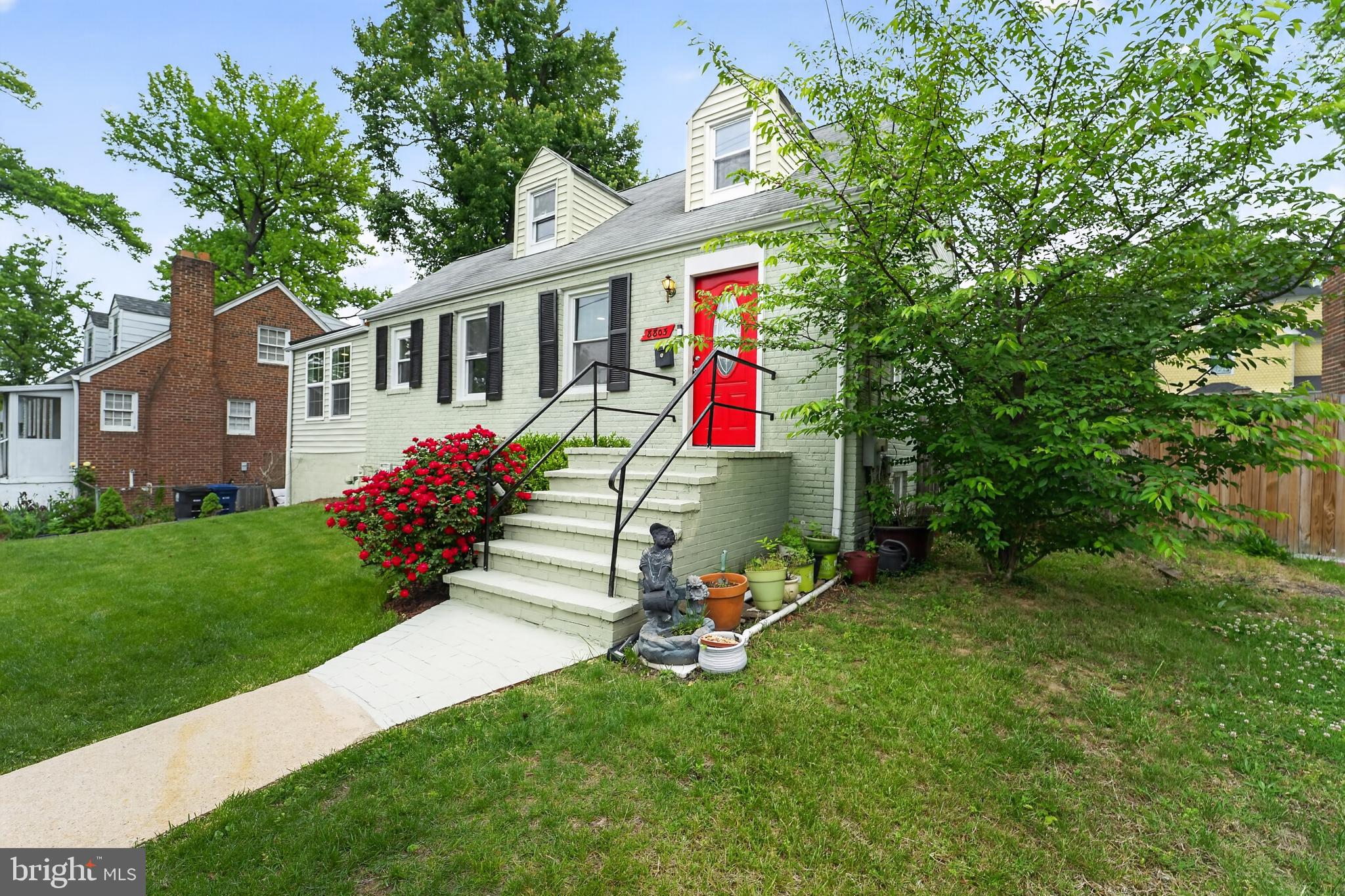 CHARLTON HEIGHTS - Residential