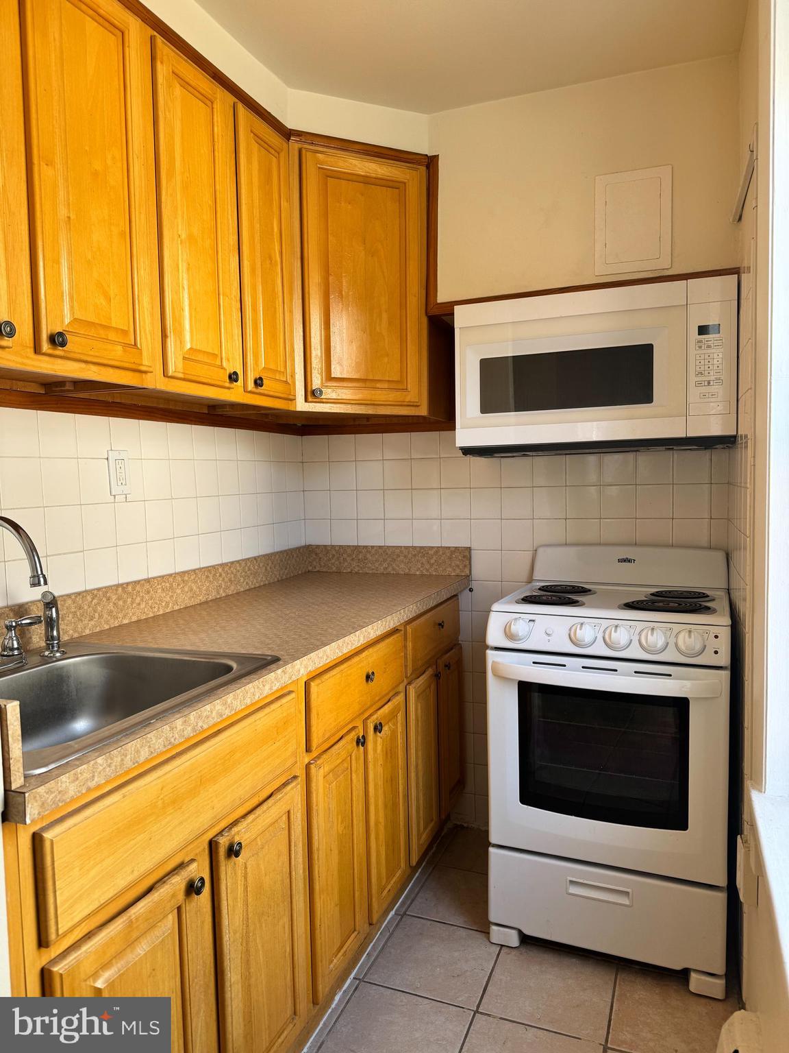RITTENHOUSE SQUARE - Residential Lease