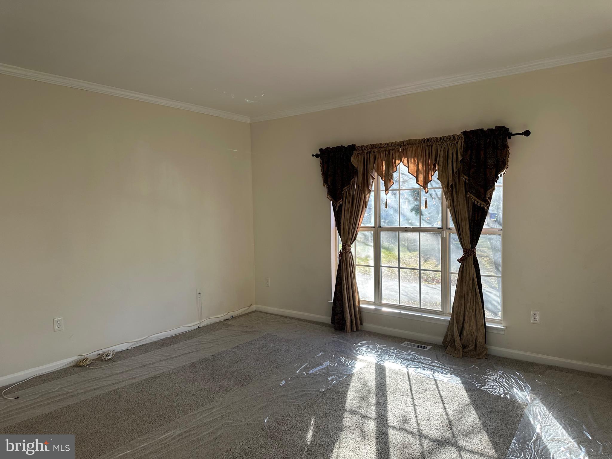 POTOMAC LAKES - Residential Lease