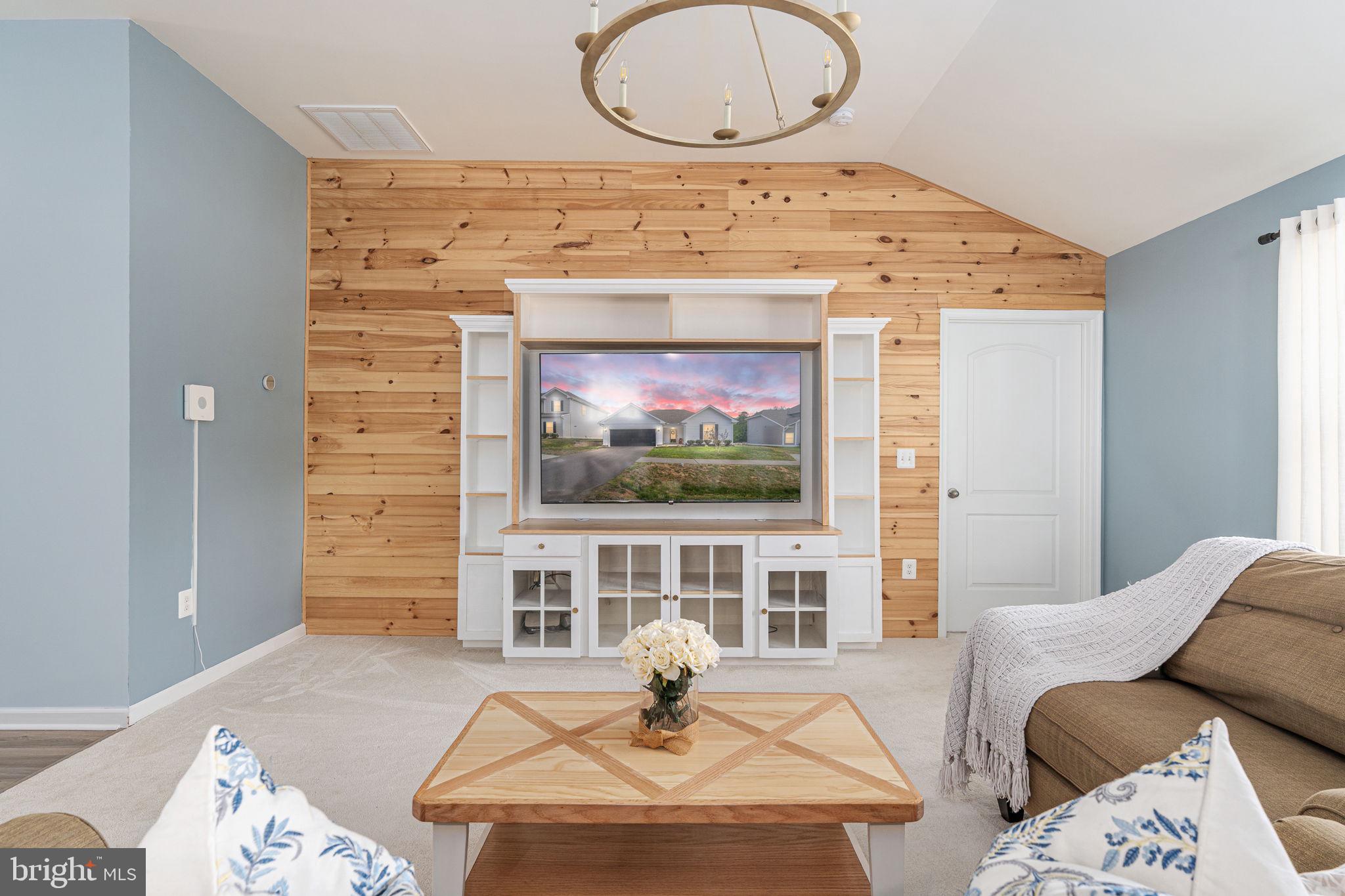 BROOKWOOD - Residential