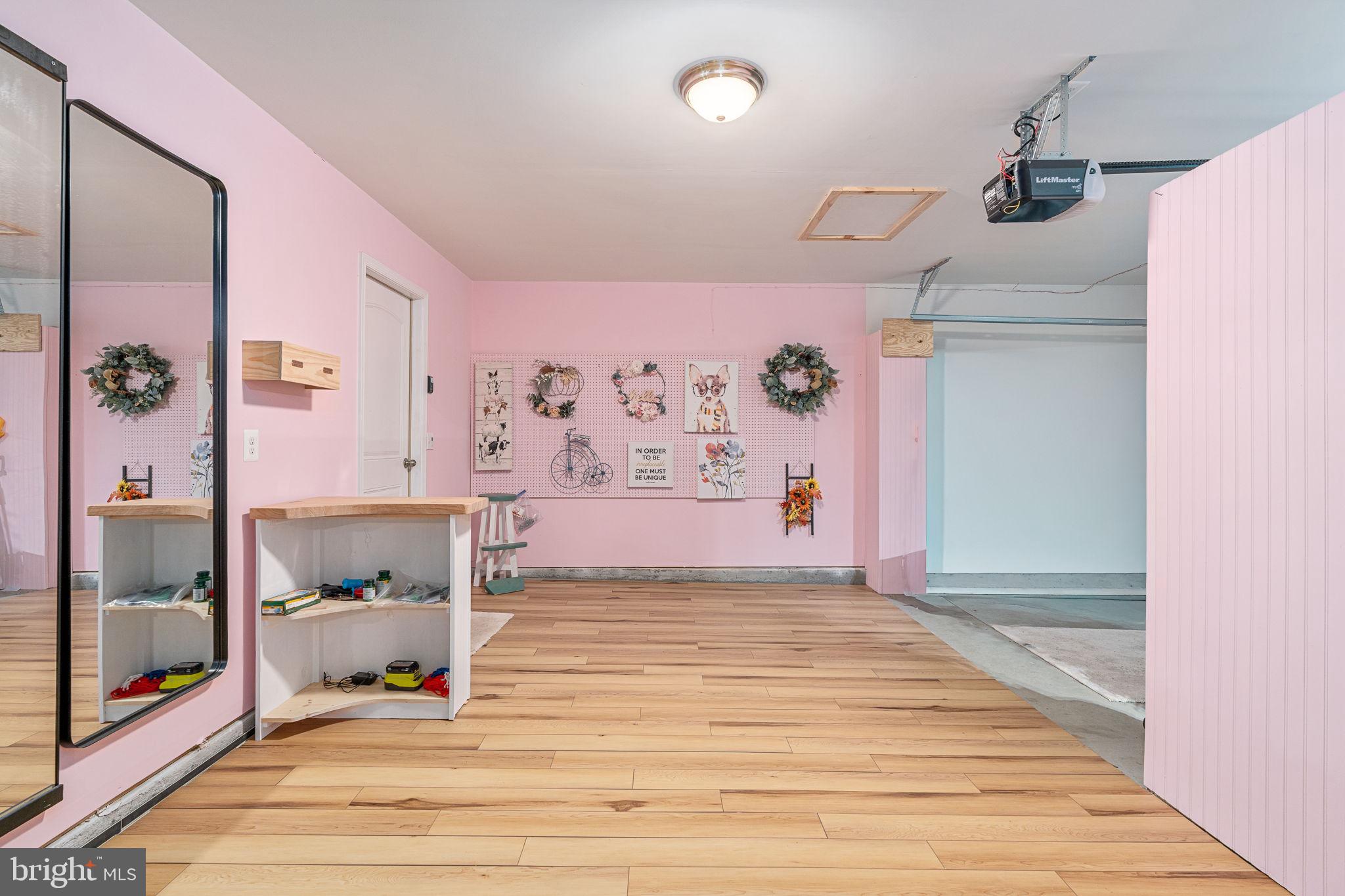 BROOKWOOD - Residential