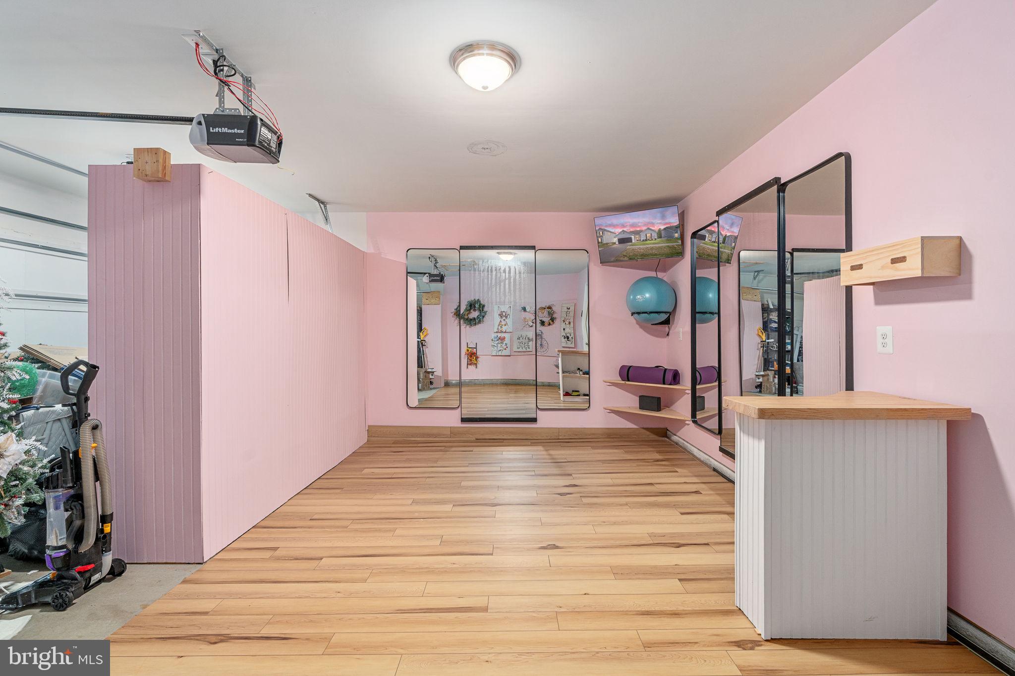 BROOKWOOD - Residential