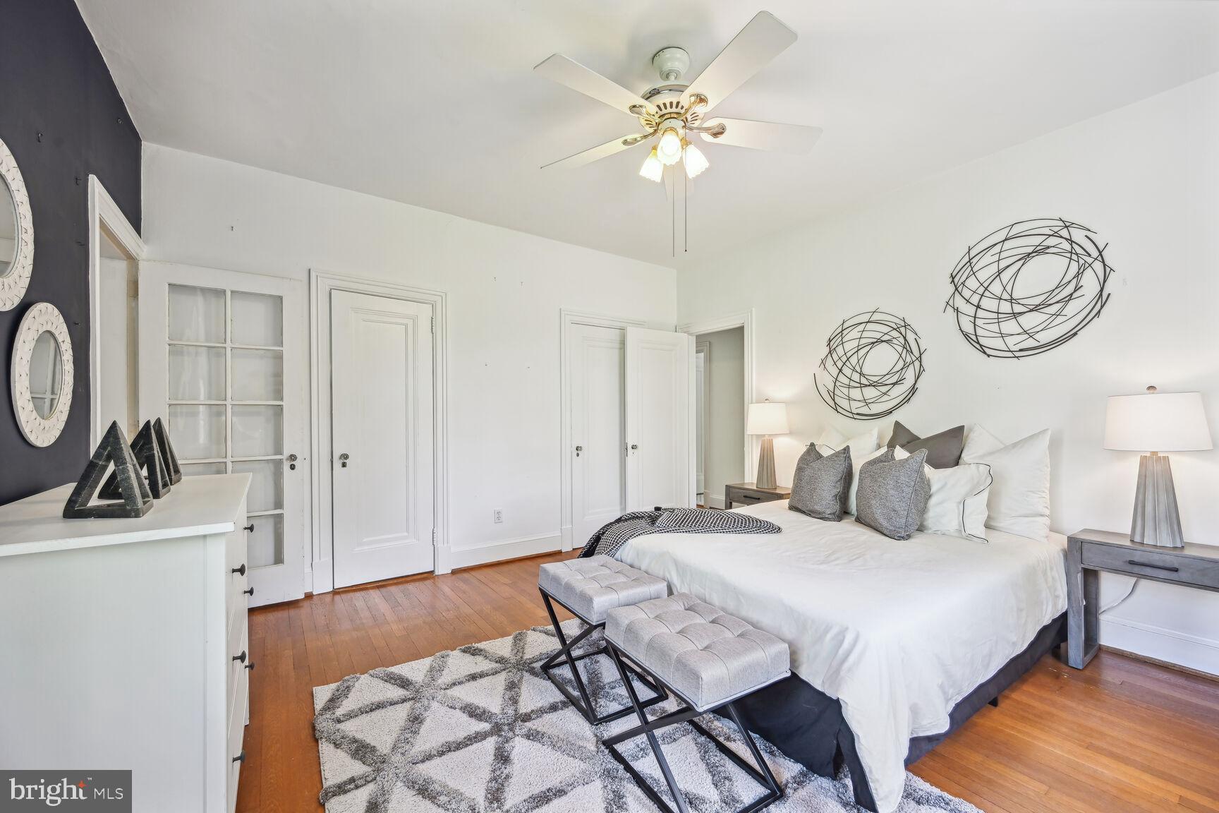 CHEVY CHASE VILLAGE - Residential