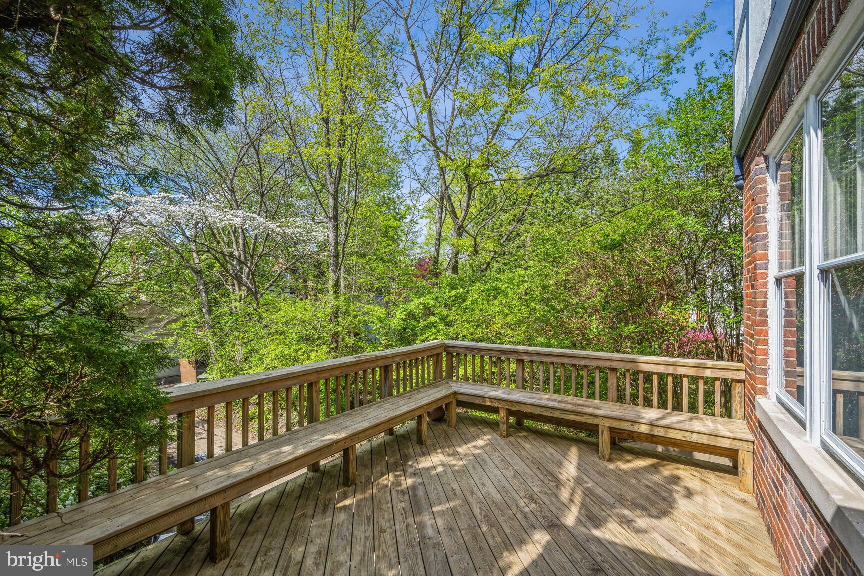 CHEVY CHASE VILLAGE - Residential