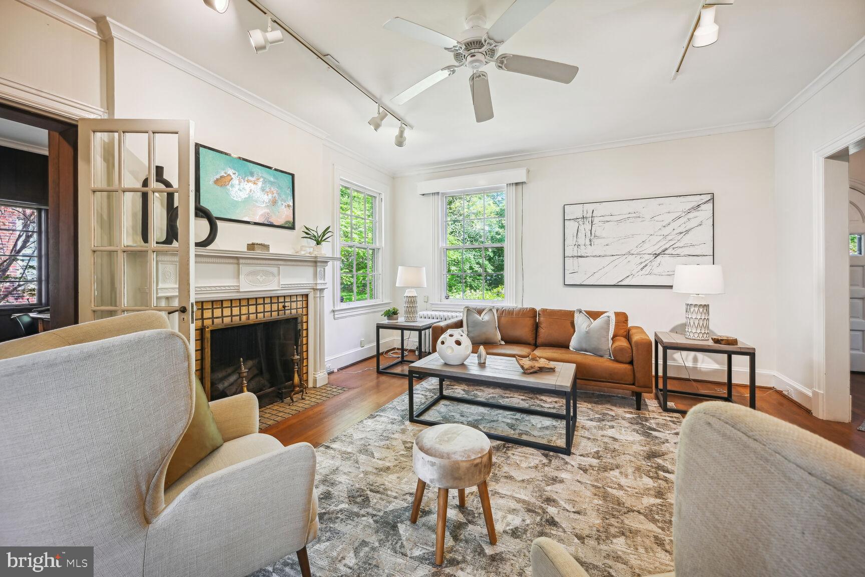 CHEVY CHASE VILLAGE - Residential