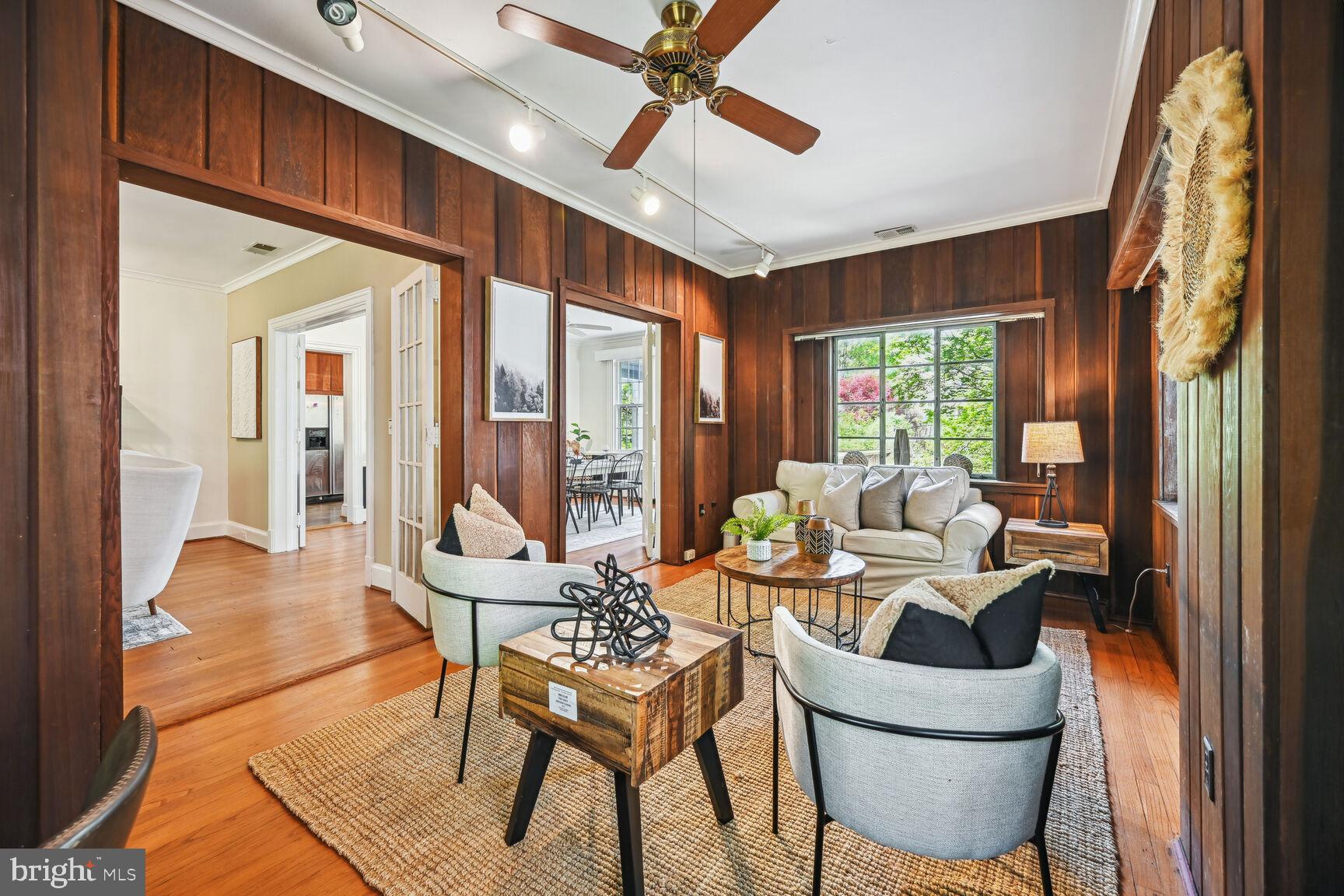 CHEVY CHASE VILLAGE - Residential