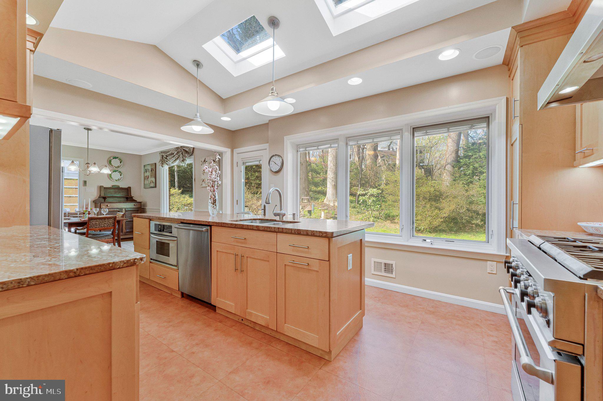 BROOKHAVEN - Residential