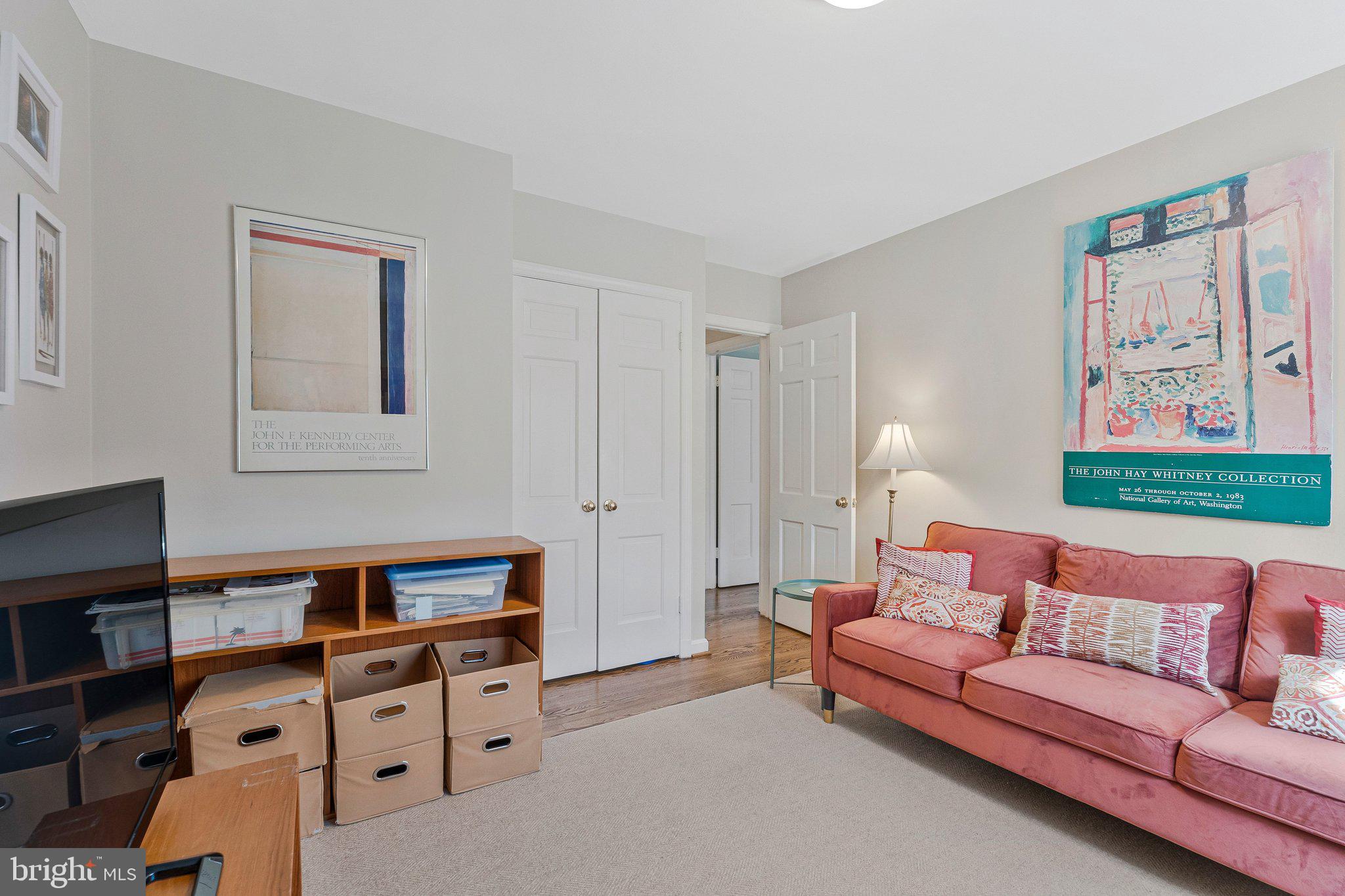 BROOKHAVEN - Residential