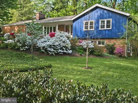 Photo of 1438 Brookhaven Drive, MCLEAN, VA 22101 (MLS # VAFX2292552)