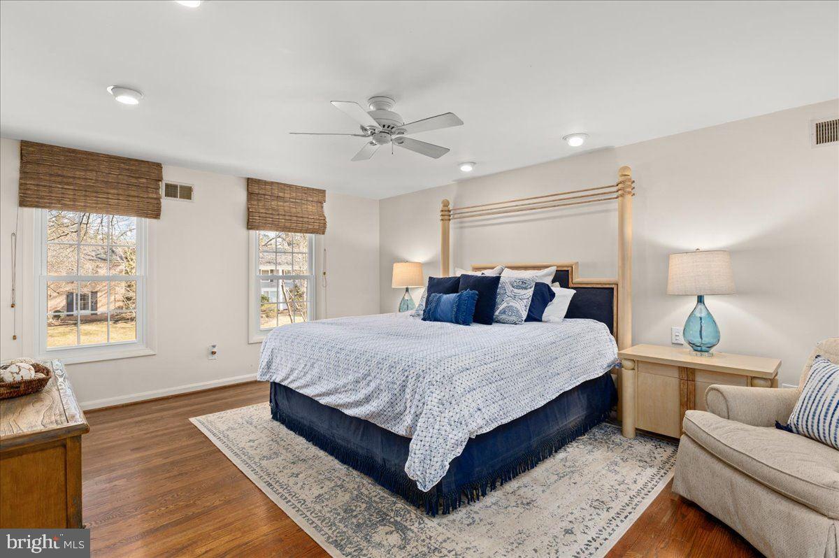 FOX HILLS OF POTOMAC - Residential