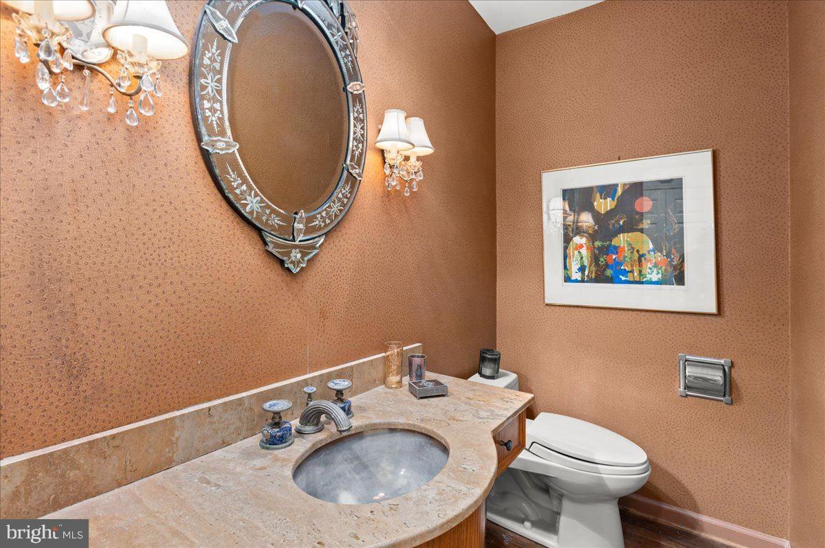 FOX HILLS OF POTOMAC - Residential