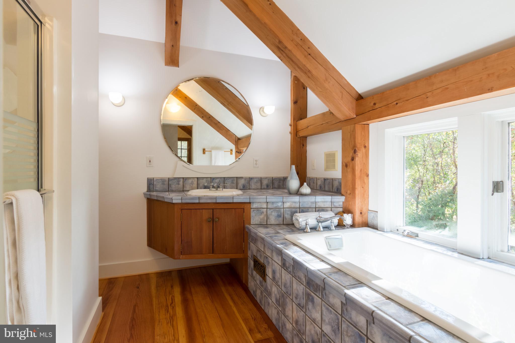 CROWNSVILLE - Residential