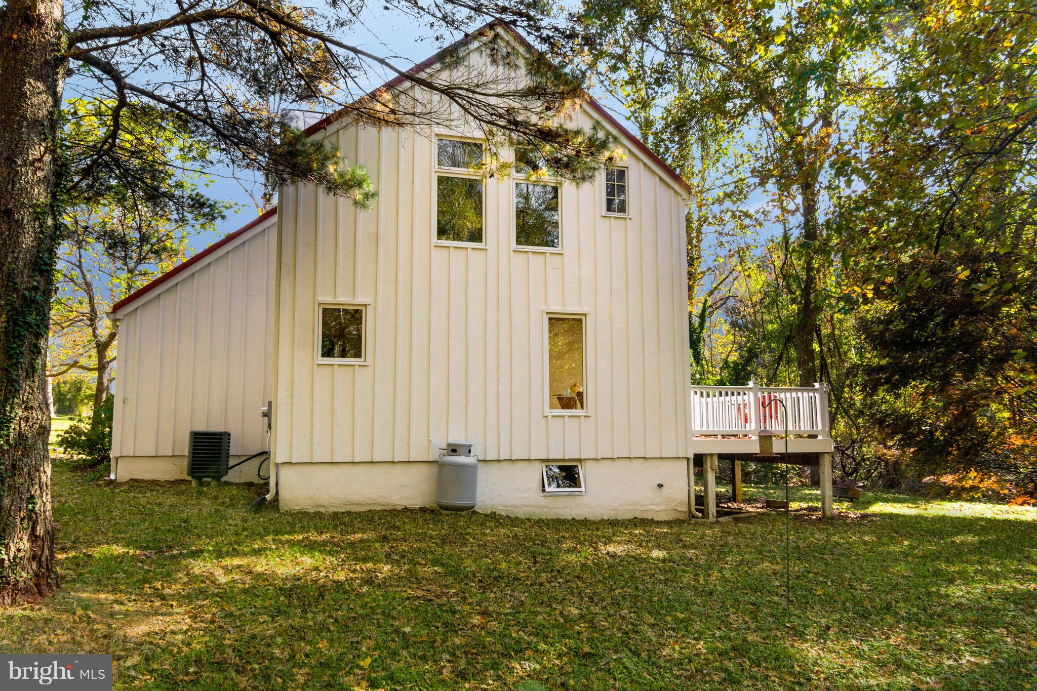 CROWNSVILLE - Residential