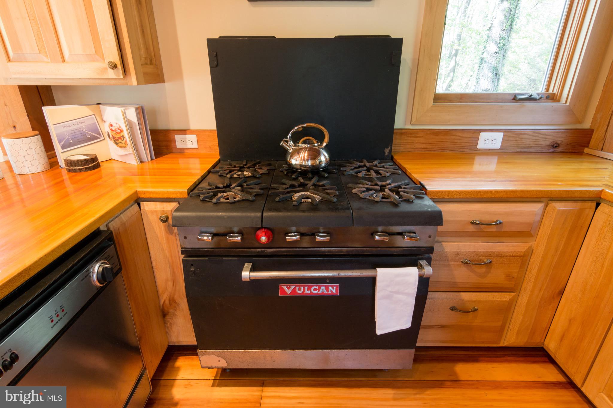 CROWNSVILLE - Residential