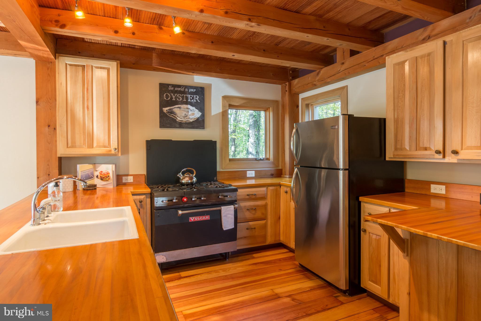 CROWNSVILLE - Residential