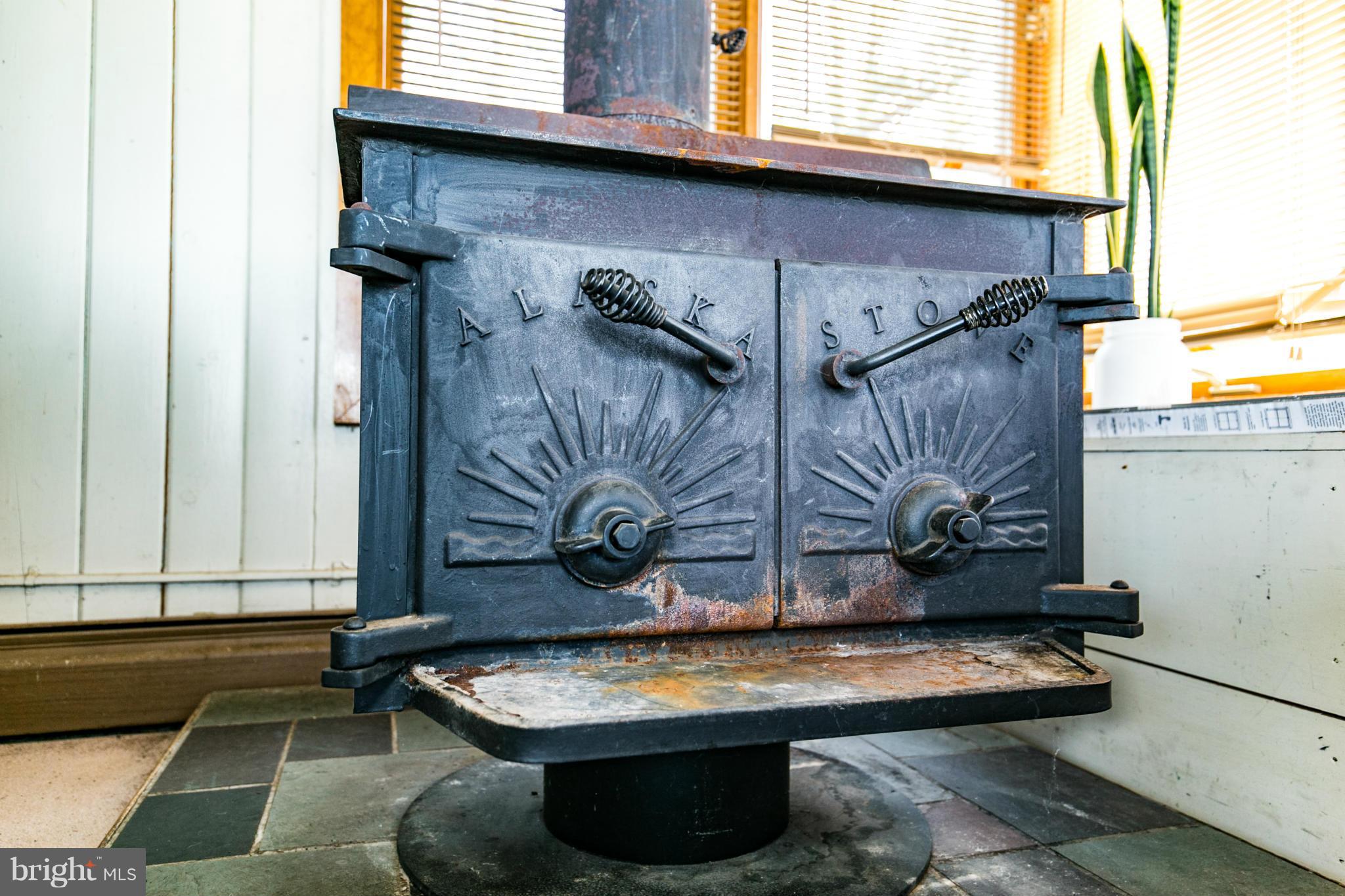 LOCUST POINT - Residential