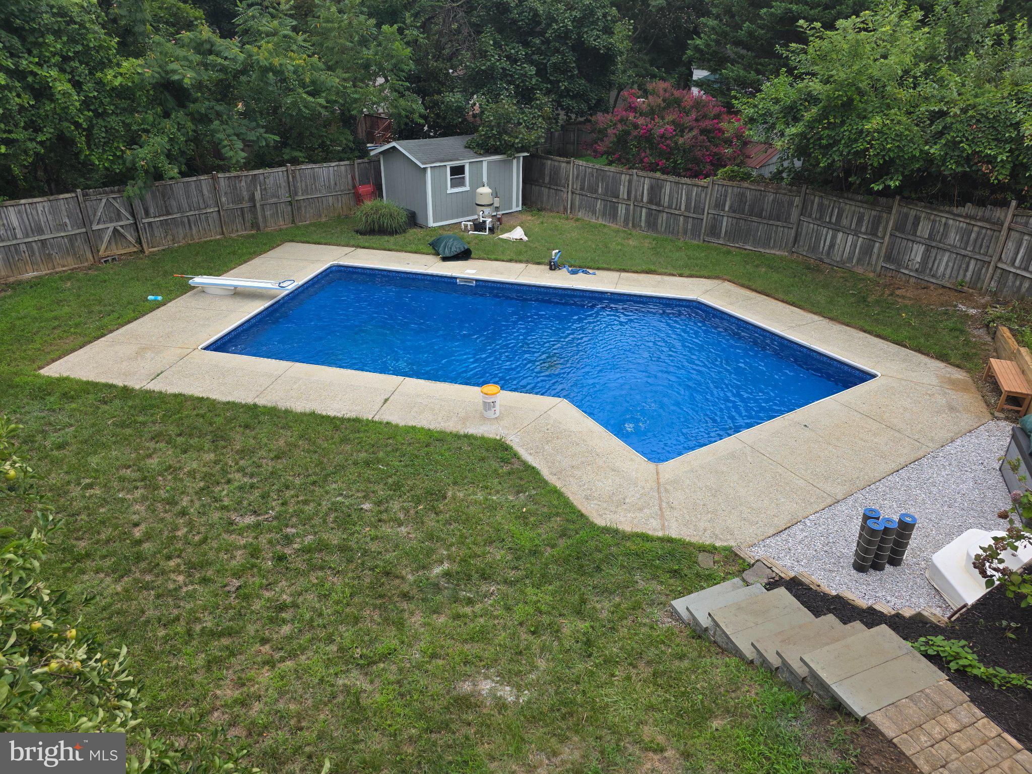 291 OVERLEAF COURT