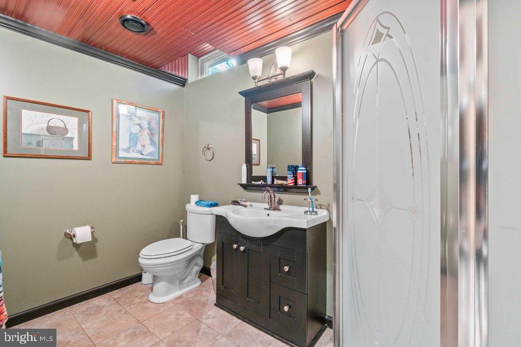 MAXA MEADOWS - Residential