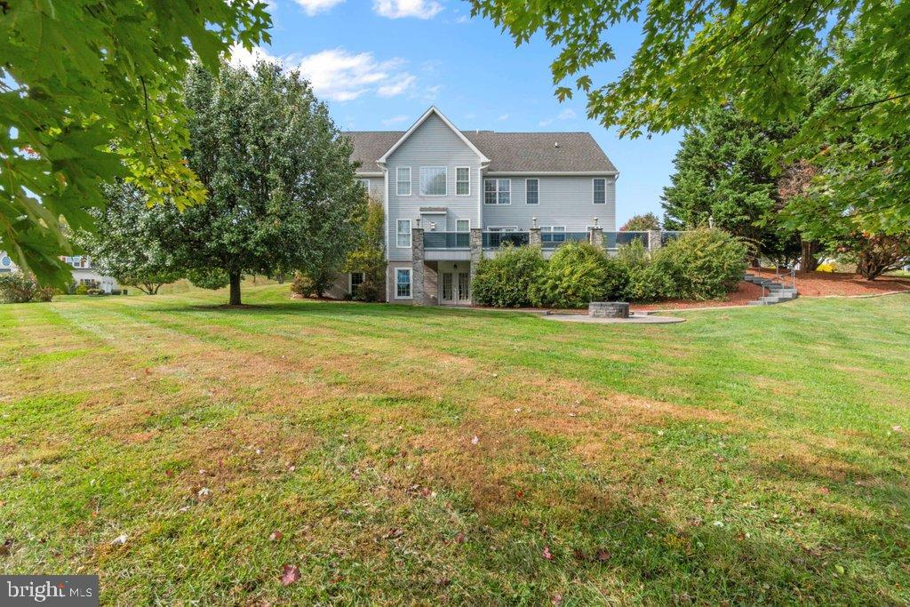 MAXA MEADOWS - Residential