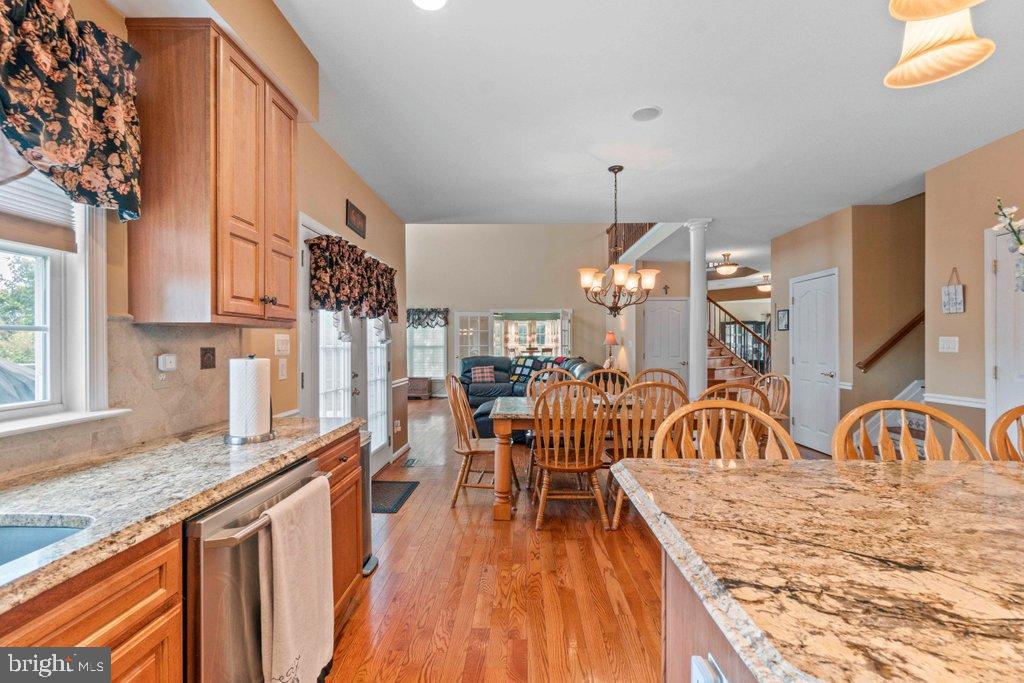 MAXA MEADOWS - Residential