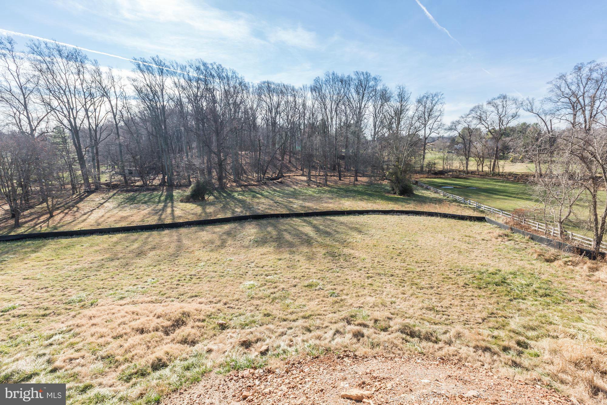 POTOMAC OUTSIDE - Land