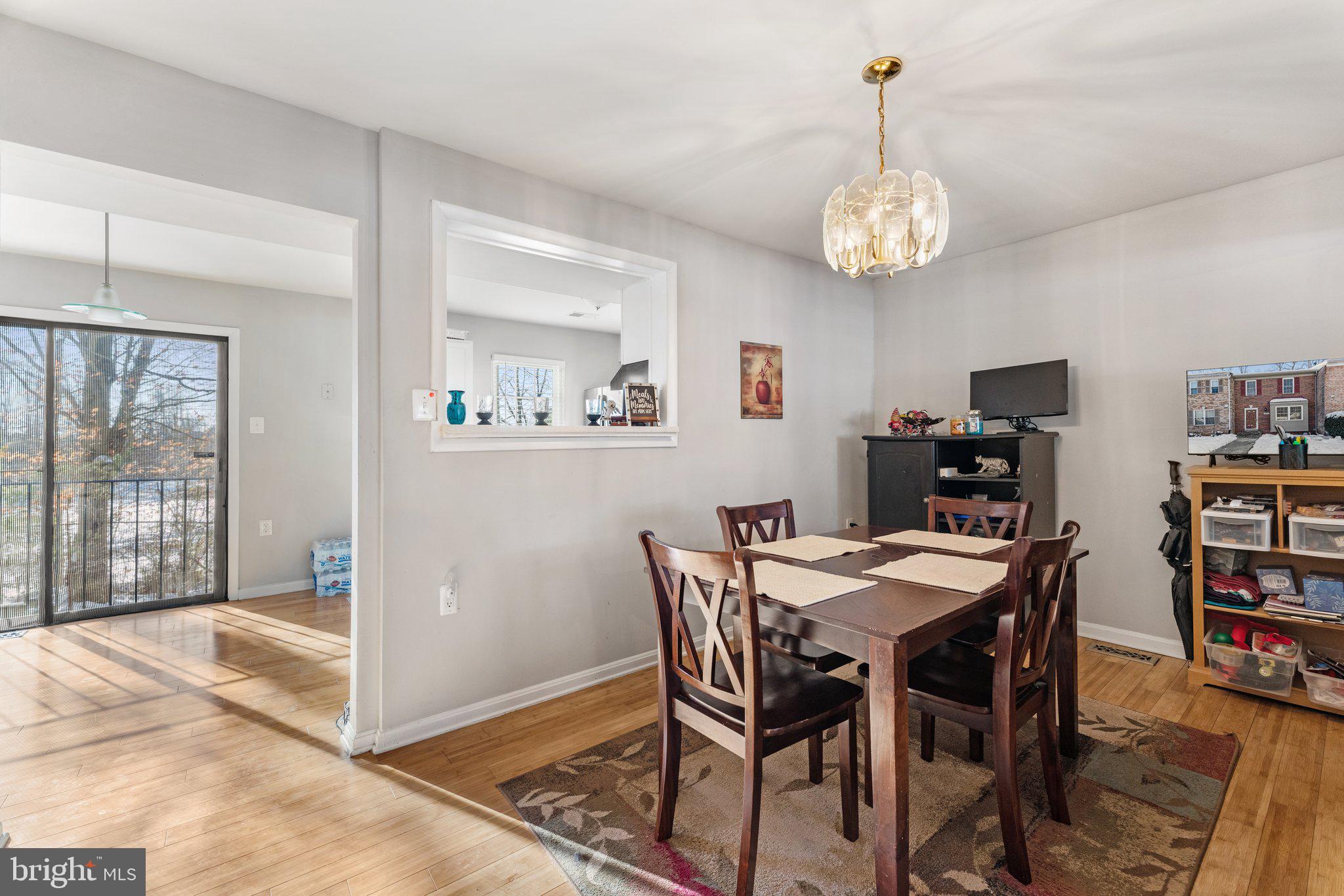 DALE CITY - Residential