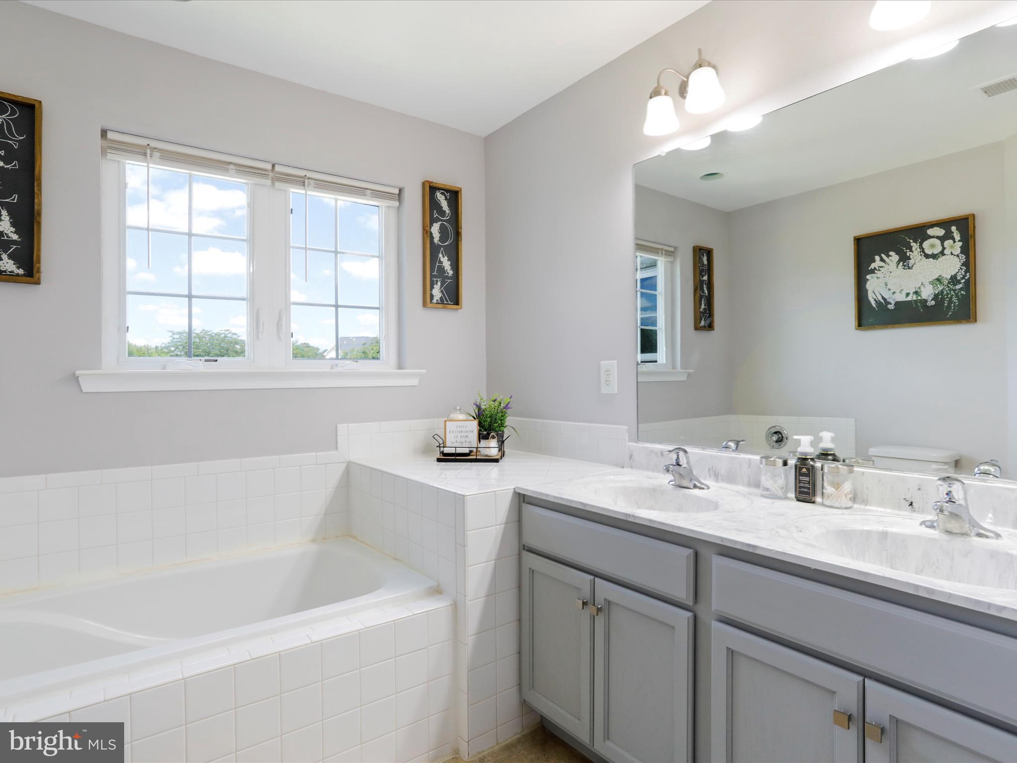 BOYDS CROSSING - Residential