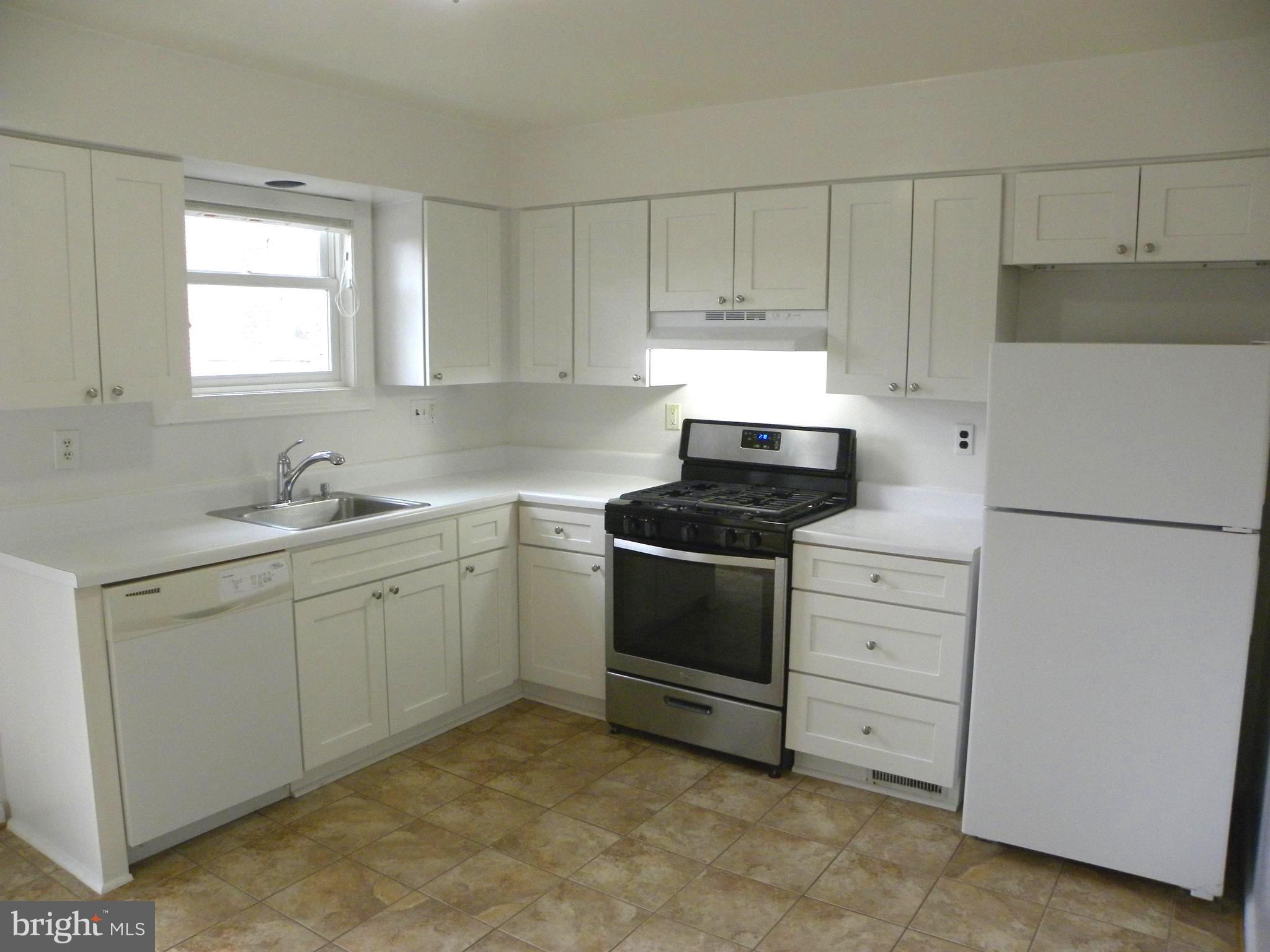 OLD TOWN - Residential Lease