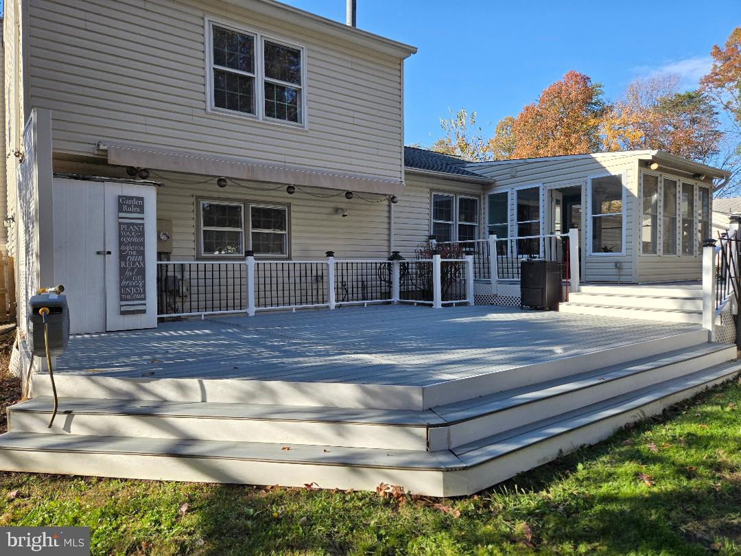 STRATTON WOODS - Residential