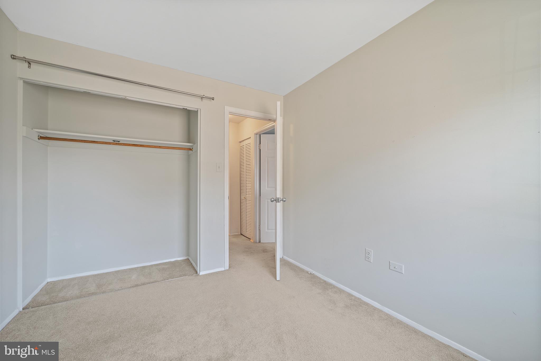 STRATTON WOODS - Residential