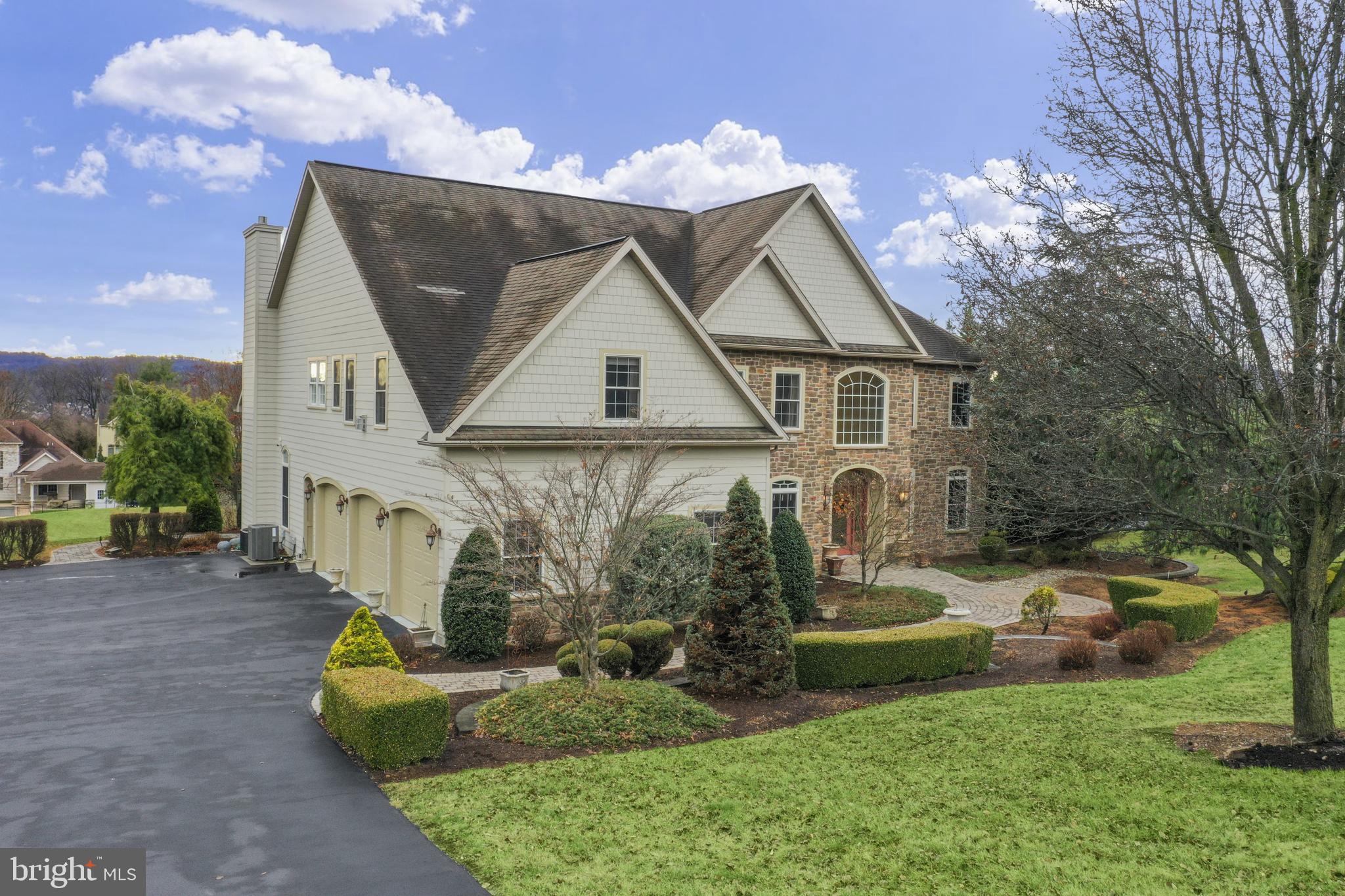 GREEN VALLEY HGHTS - Residential