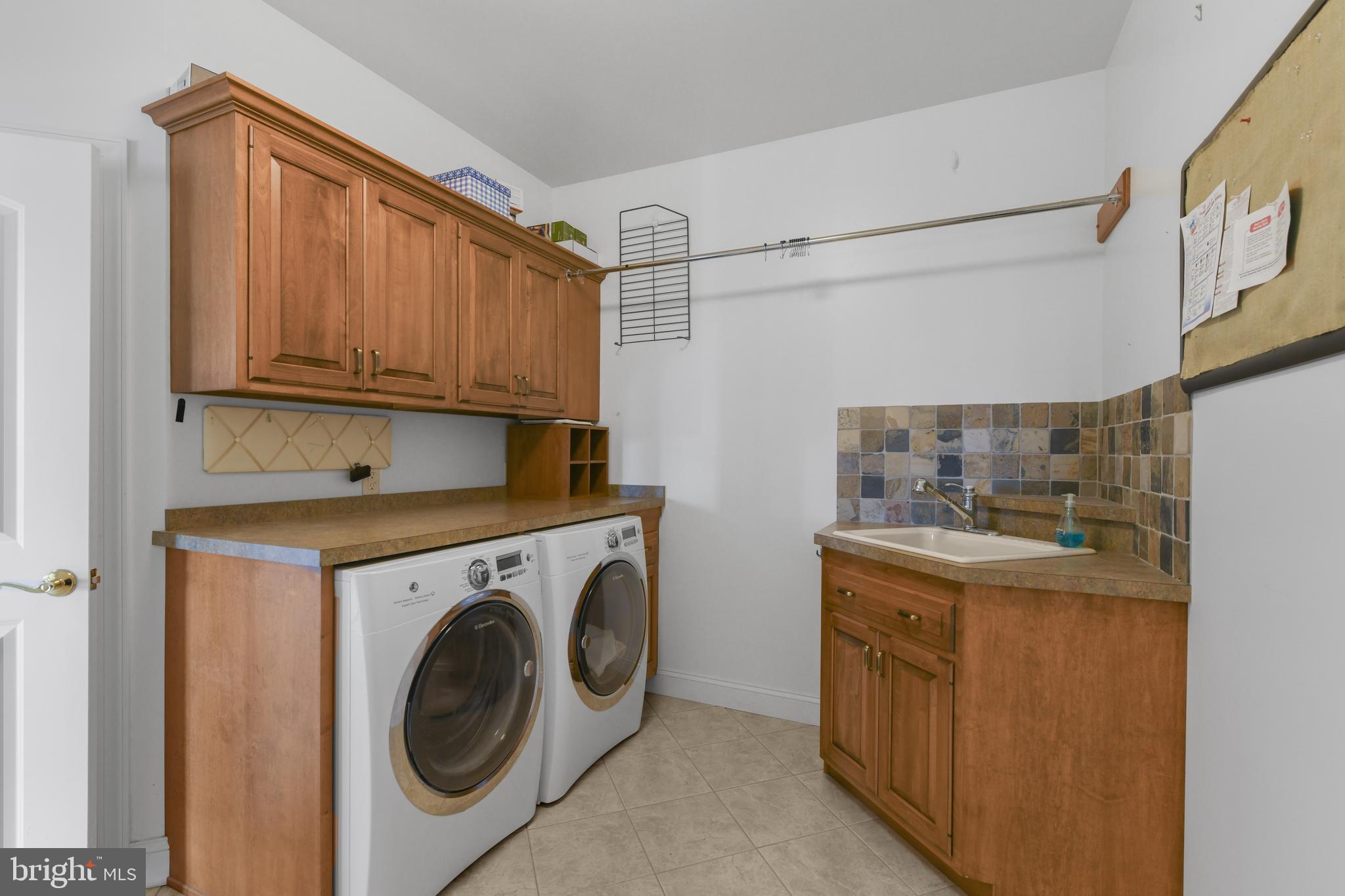 GREEN VALLEY HGHTS - Residential