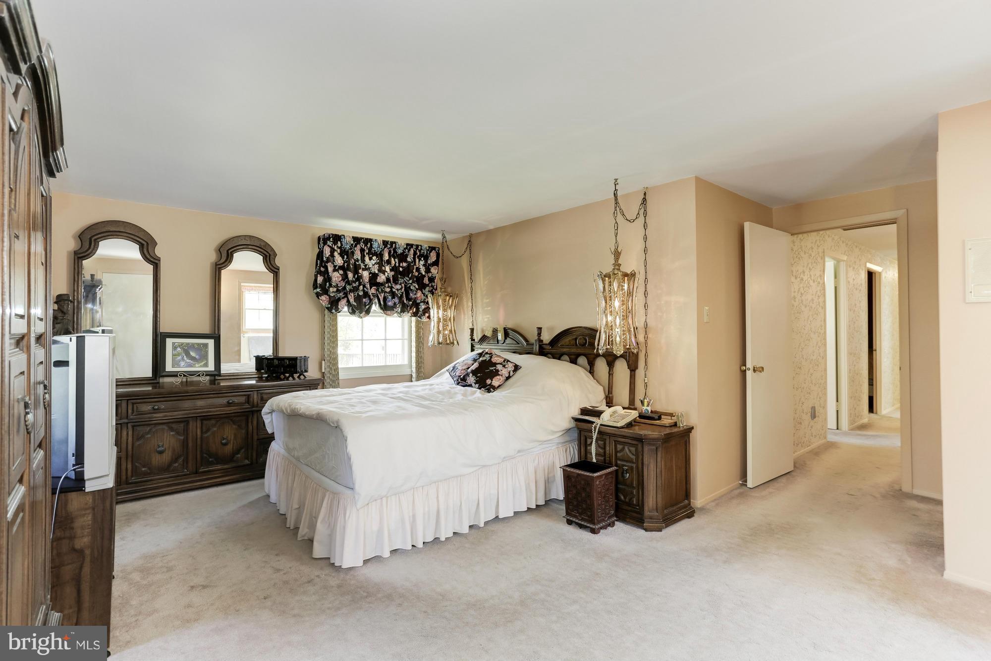 POINTER RIDGE - Residential