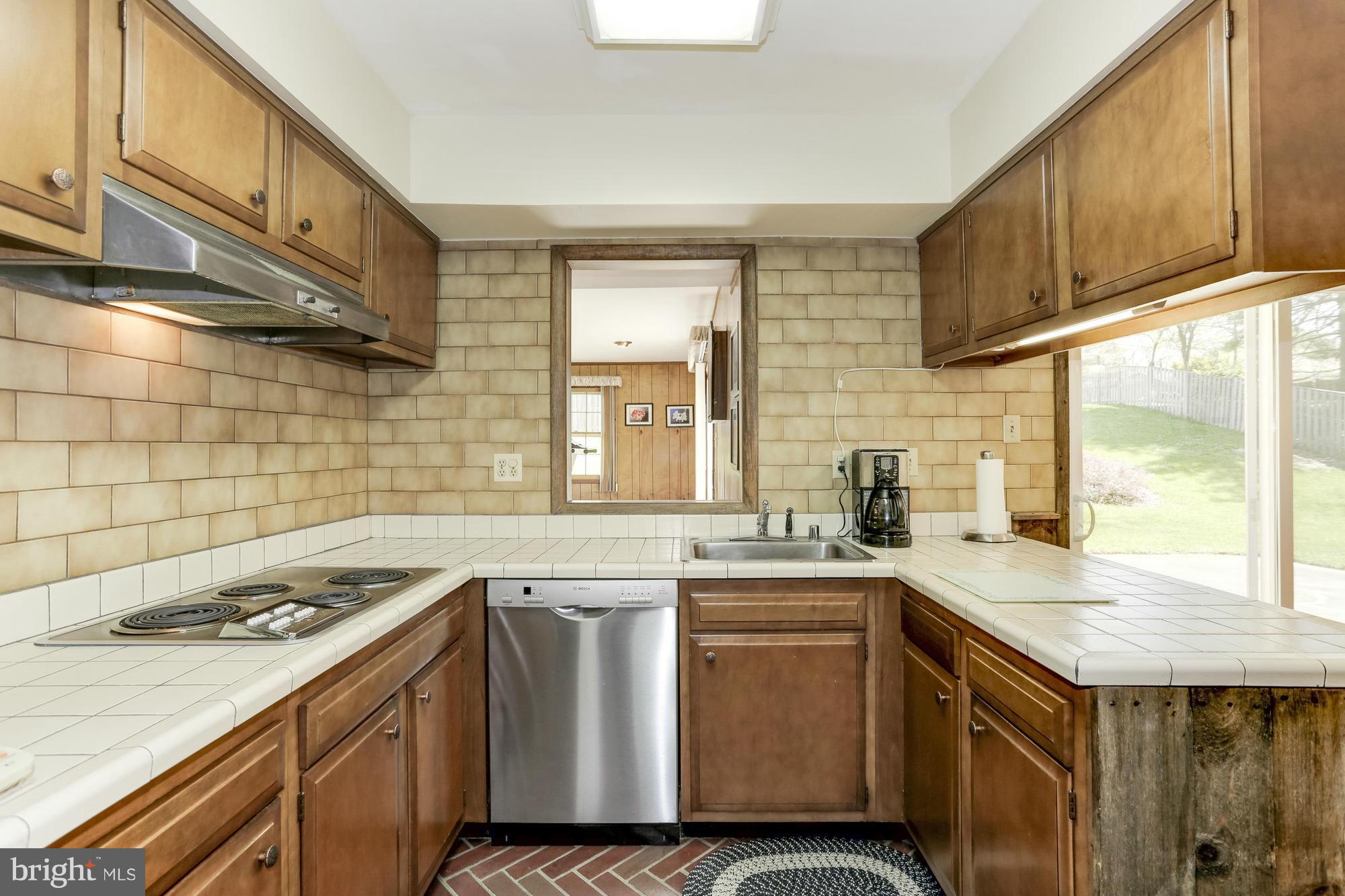 POINTER RIDGE - Residential