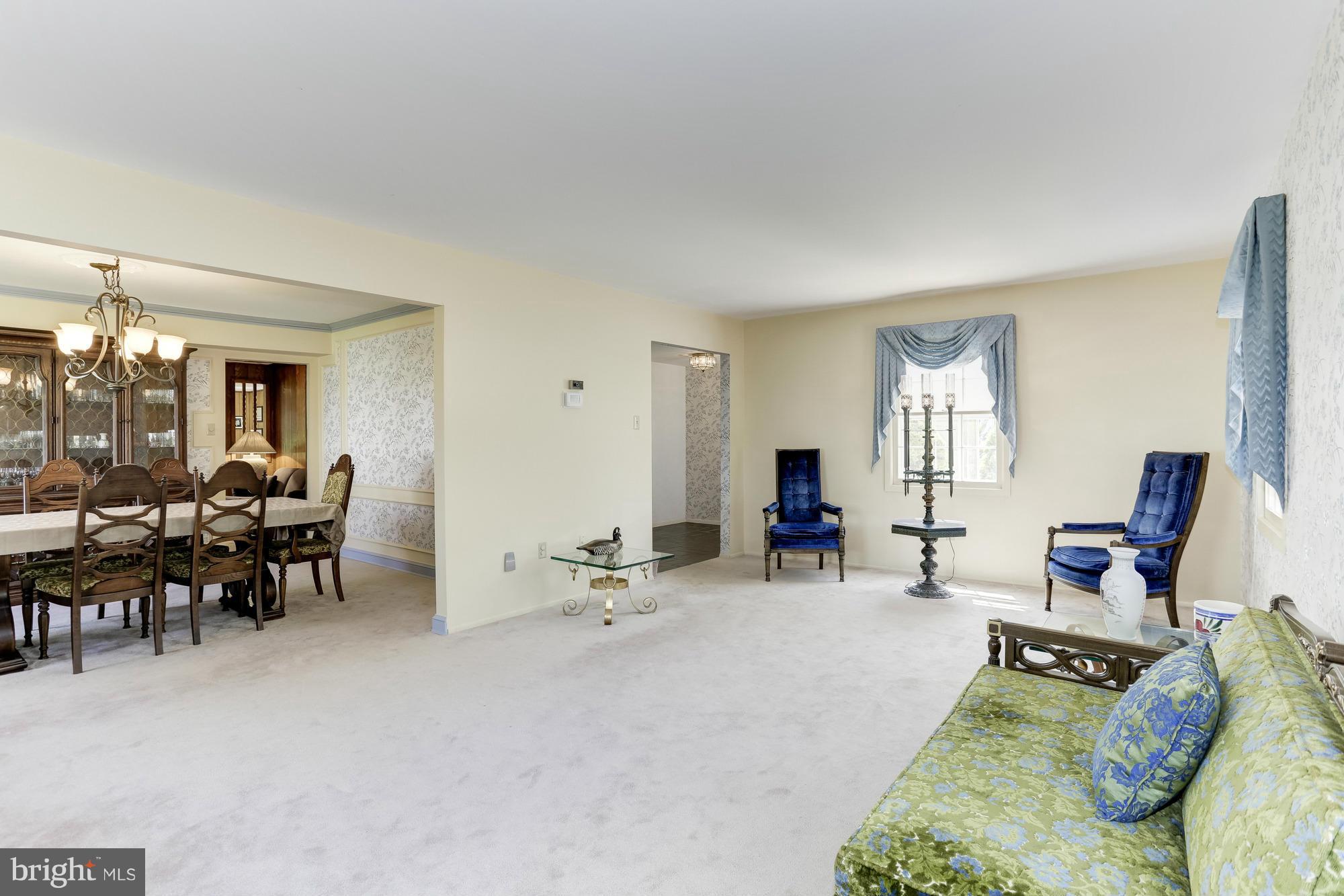 POINTER RIDGE - Residential