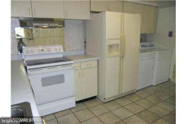 POINTER RIDGE AT COLLINGTON - Residential Lease