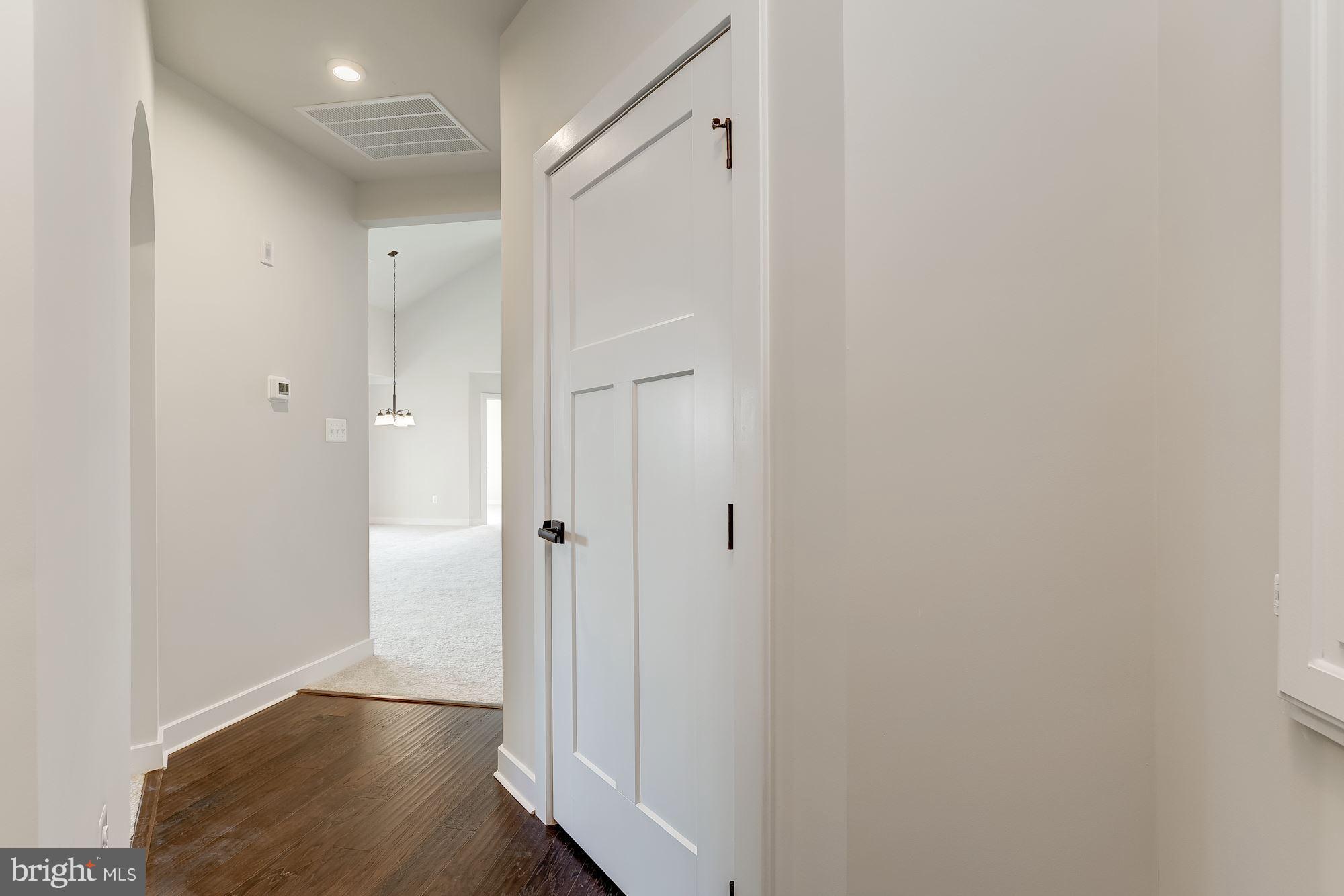 LAKE LINGANORE OAKDALE - Residential