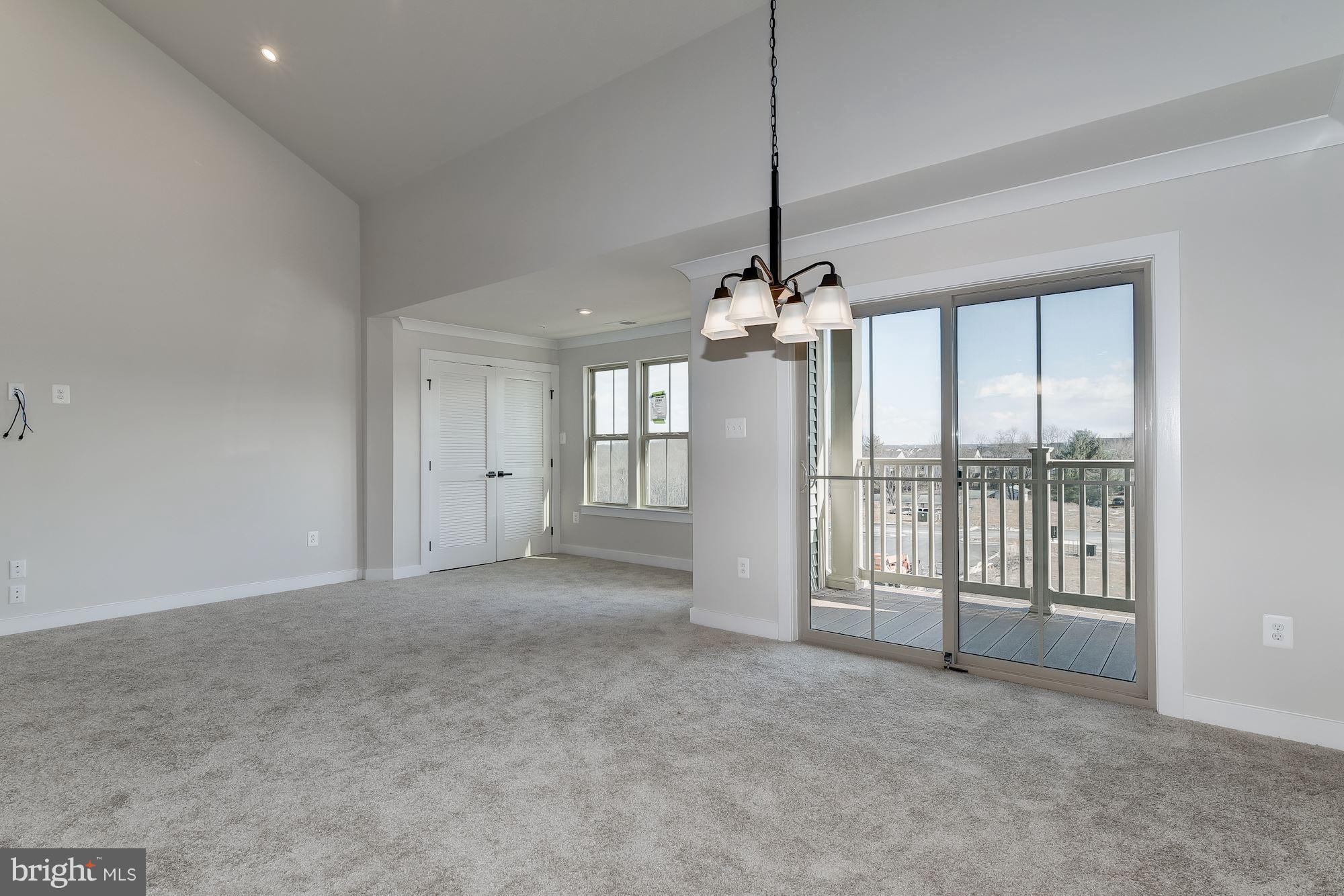 LAKE LINGANORE OAKDALE - Residential