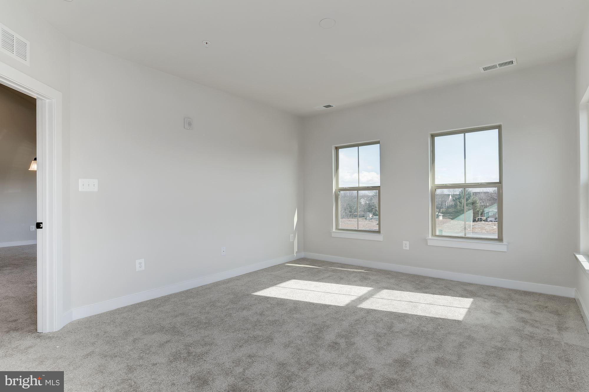 LAKE LINGANORE OAKDALE - Residential